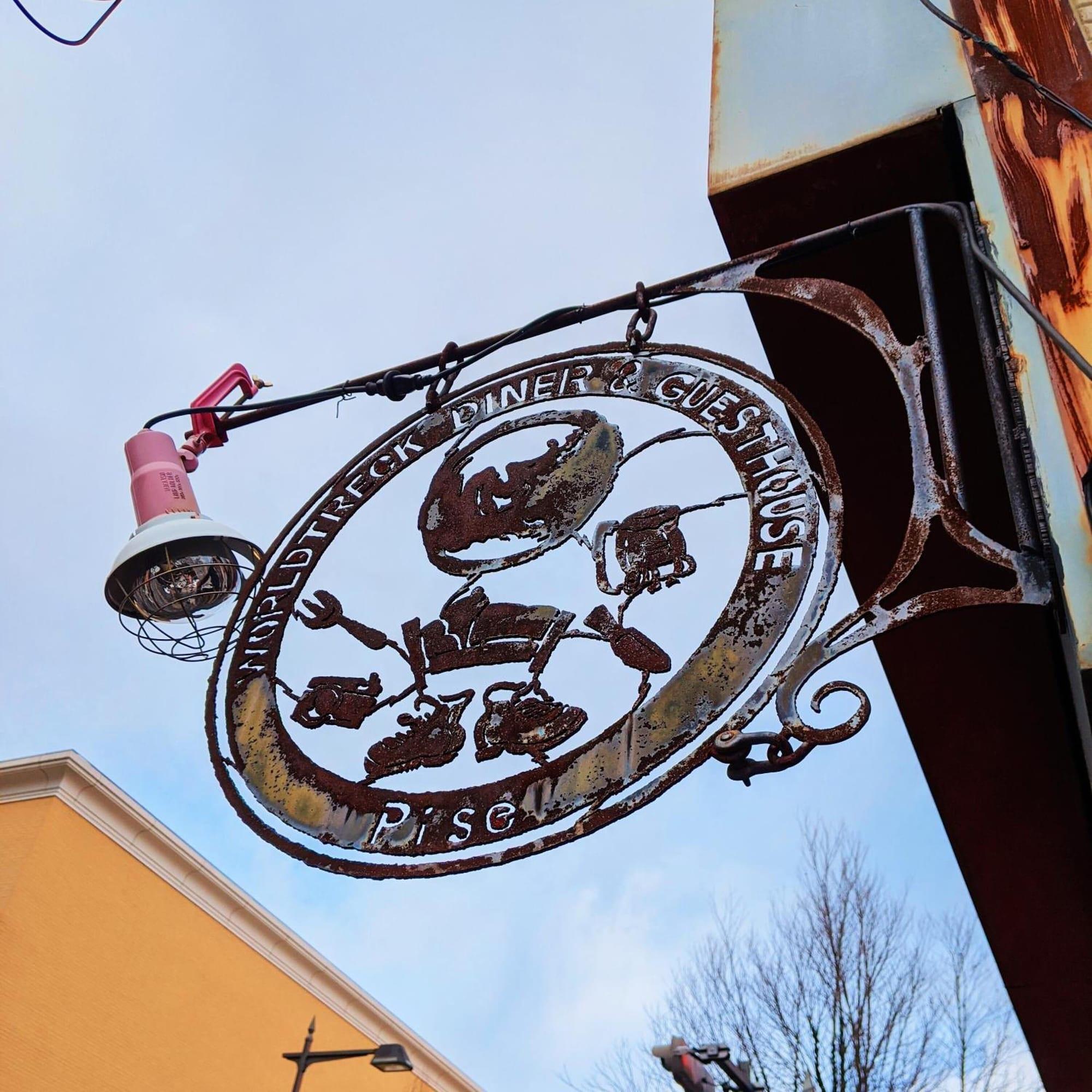 Vista Exterior WORLDTRECK DINER & GUESTHOUSE - Pise - Hostel