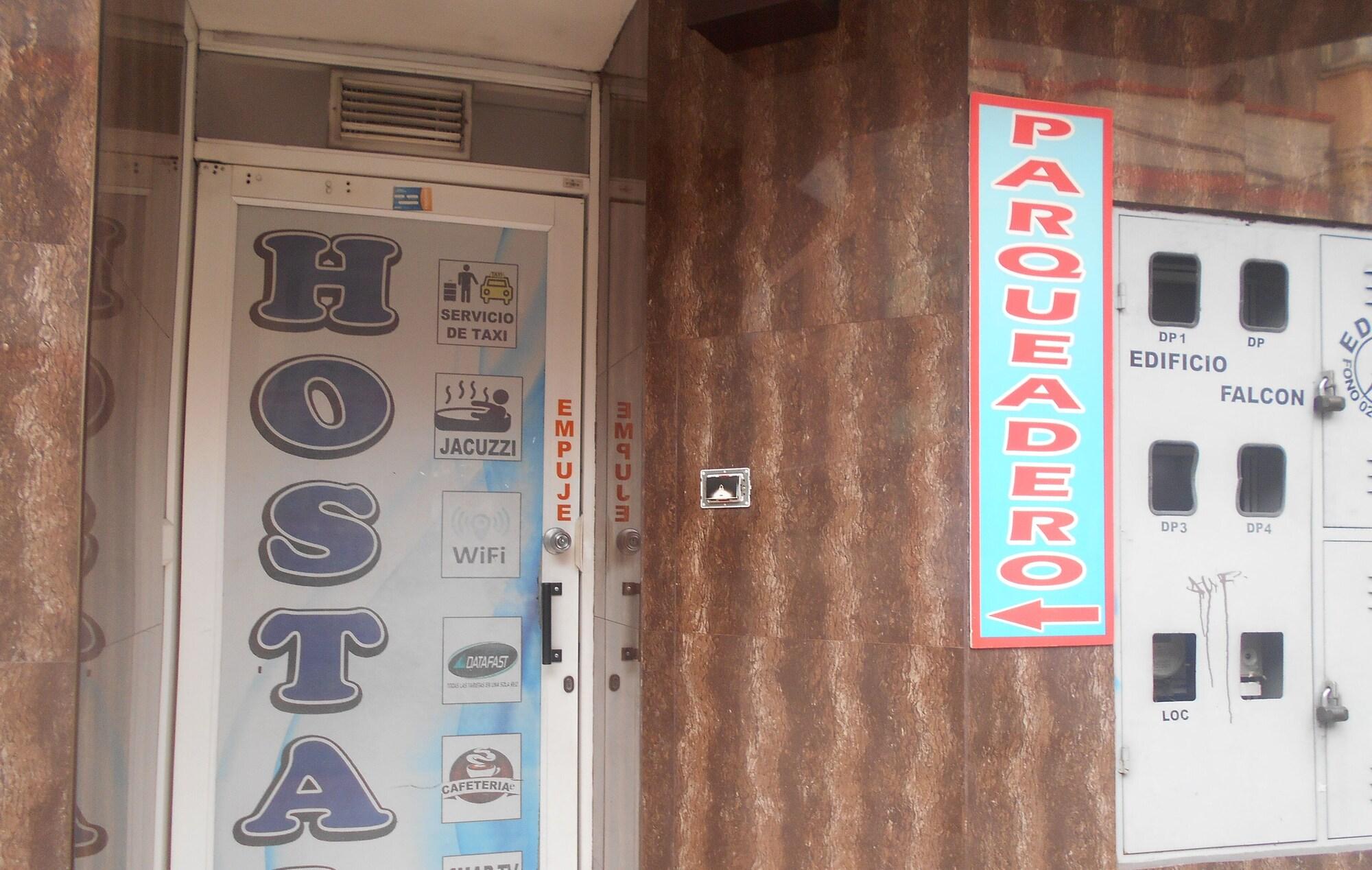 Vista Exterior HOSTAL CRIDMY
