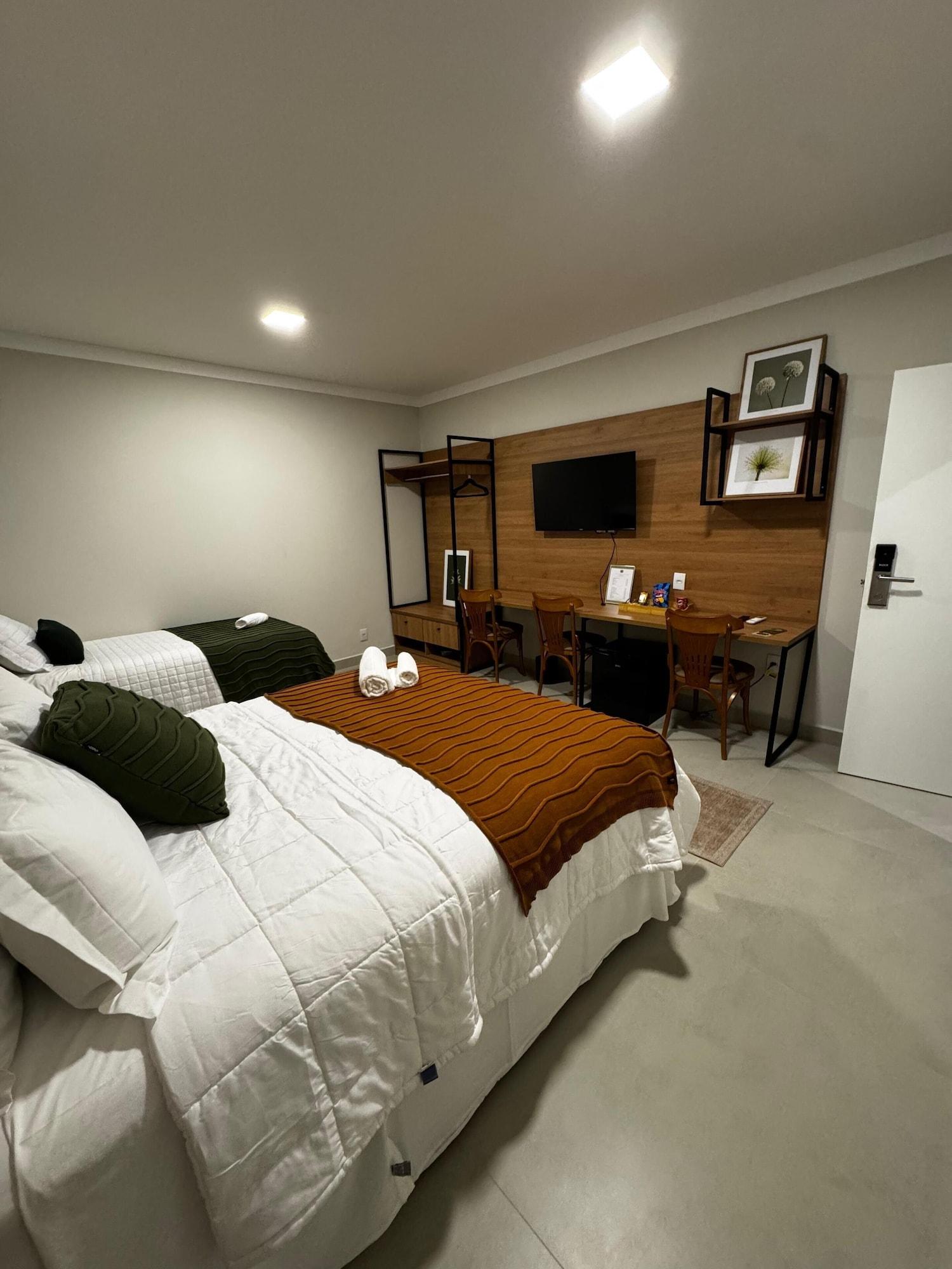 Quarto Gran Amazon Av. Júlio César