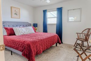 Alquiler Vacacional - Charming Creekside Cottage [] Near Downtown, OSU & Airport