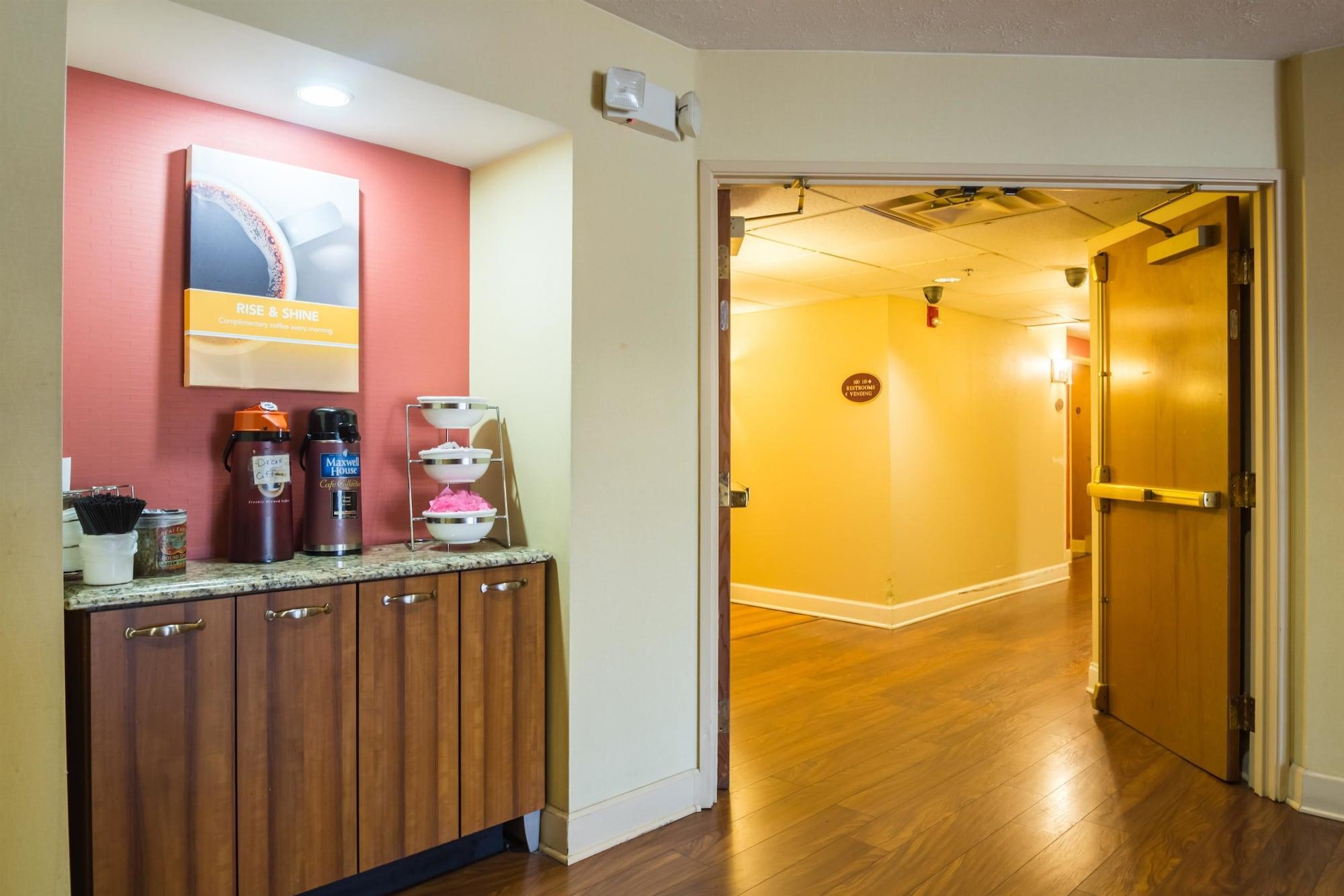 Bar/Salón Motel 6 Indianapolis, IN - Airport
