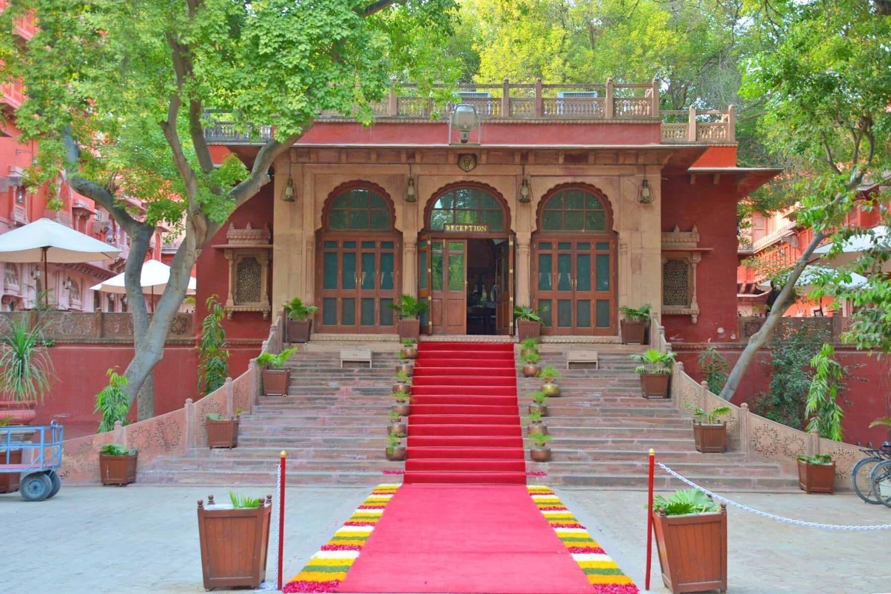 Vista Exterior Gajner Palace
