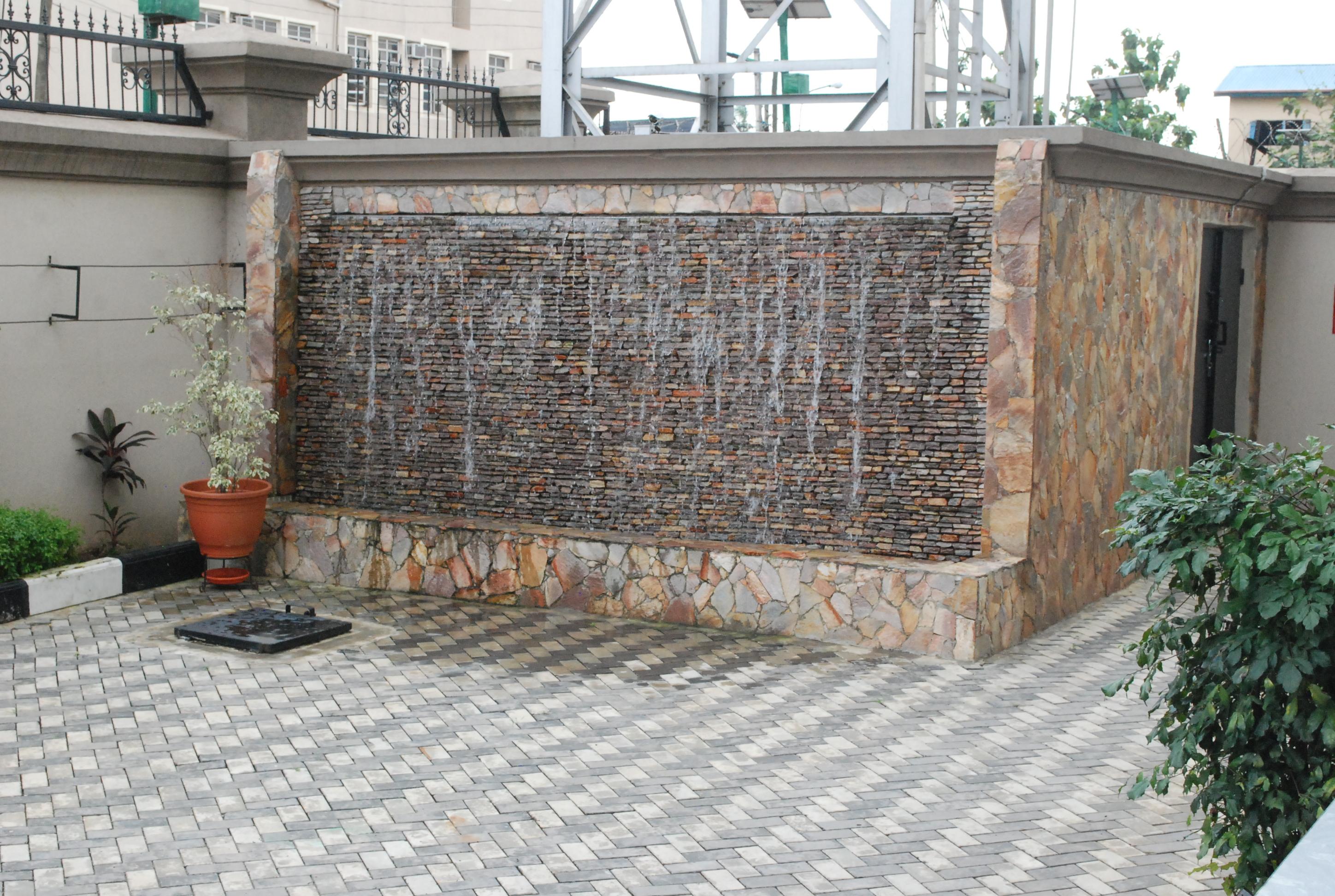 Governor's Apartments Best Day