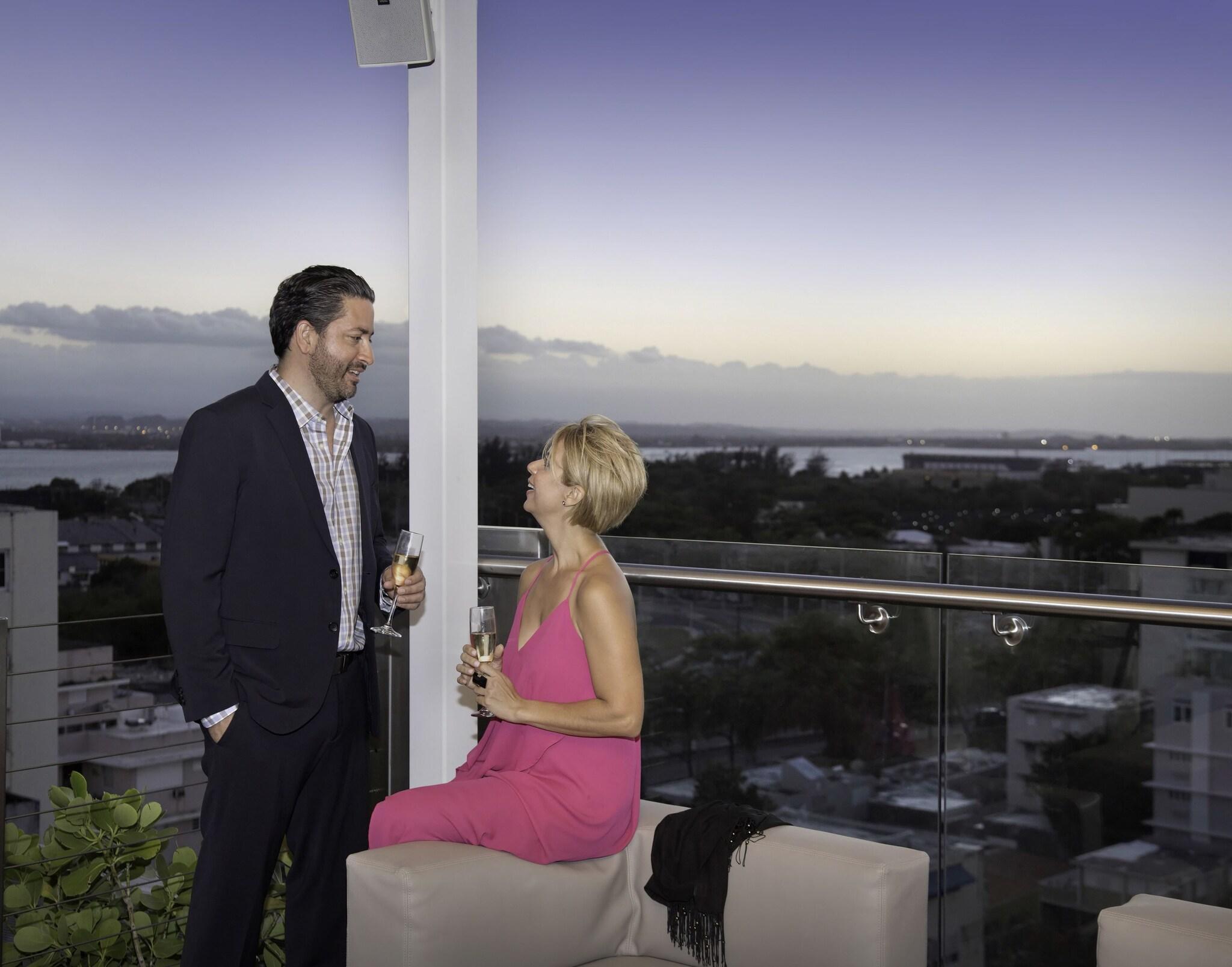 Vista Lobby Ciqala Luxury Home Suites