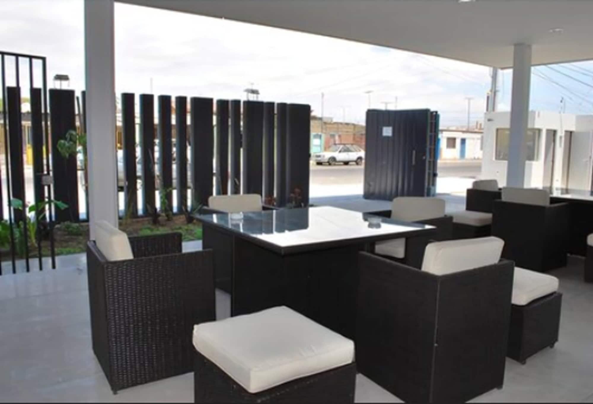 Bar/Salón Hotel Alto del Sol Latorre Mejillones