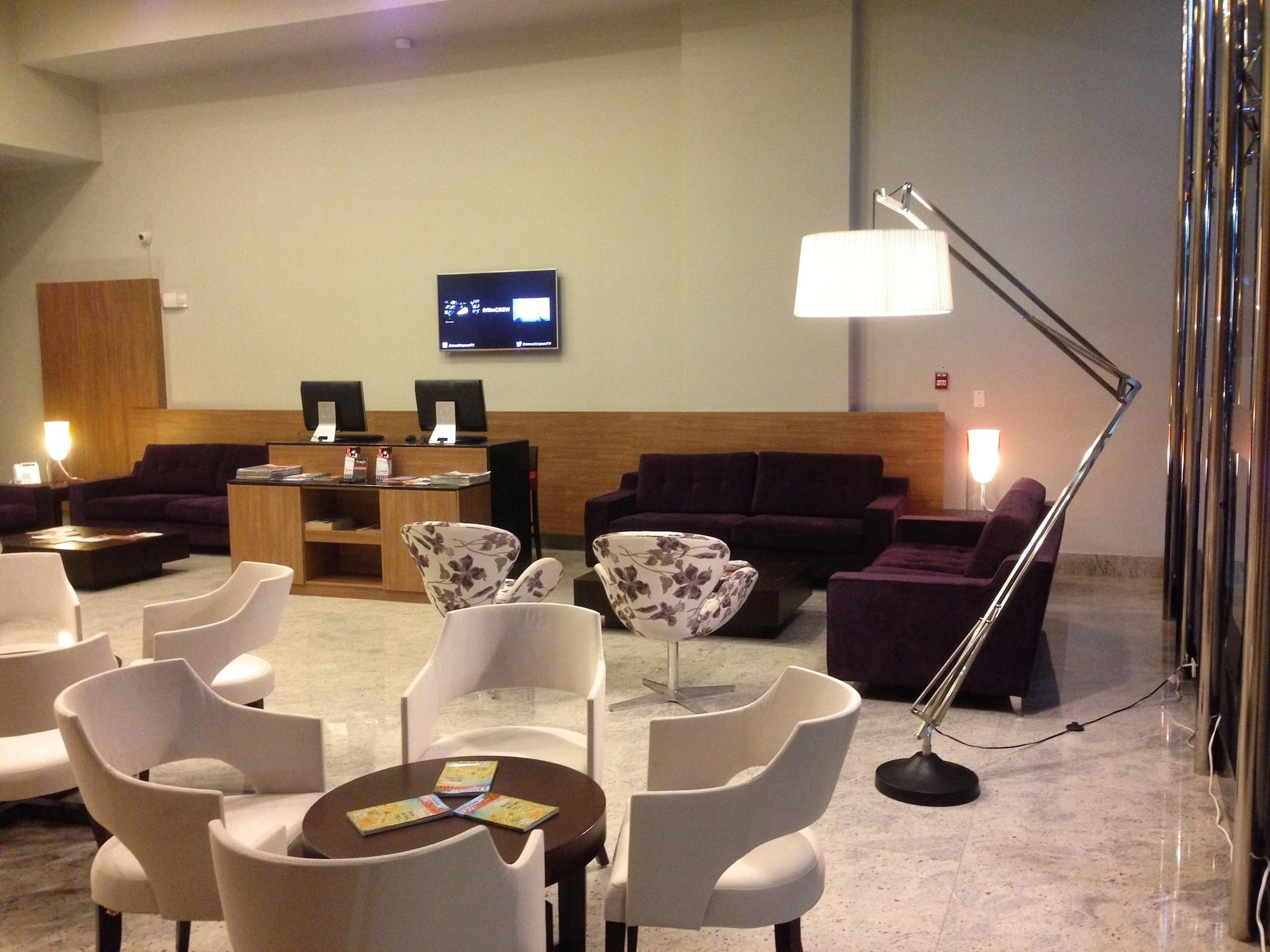 Vista Lobby Principe Hotel and Suites