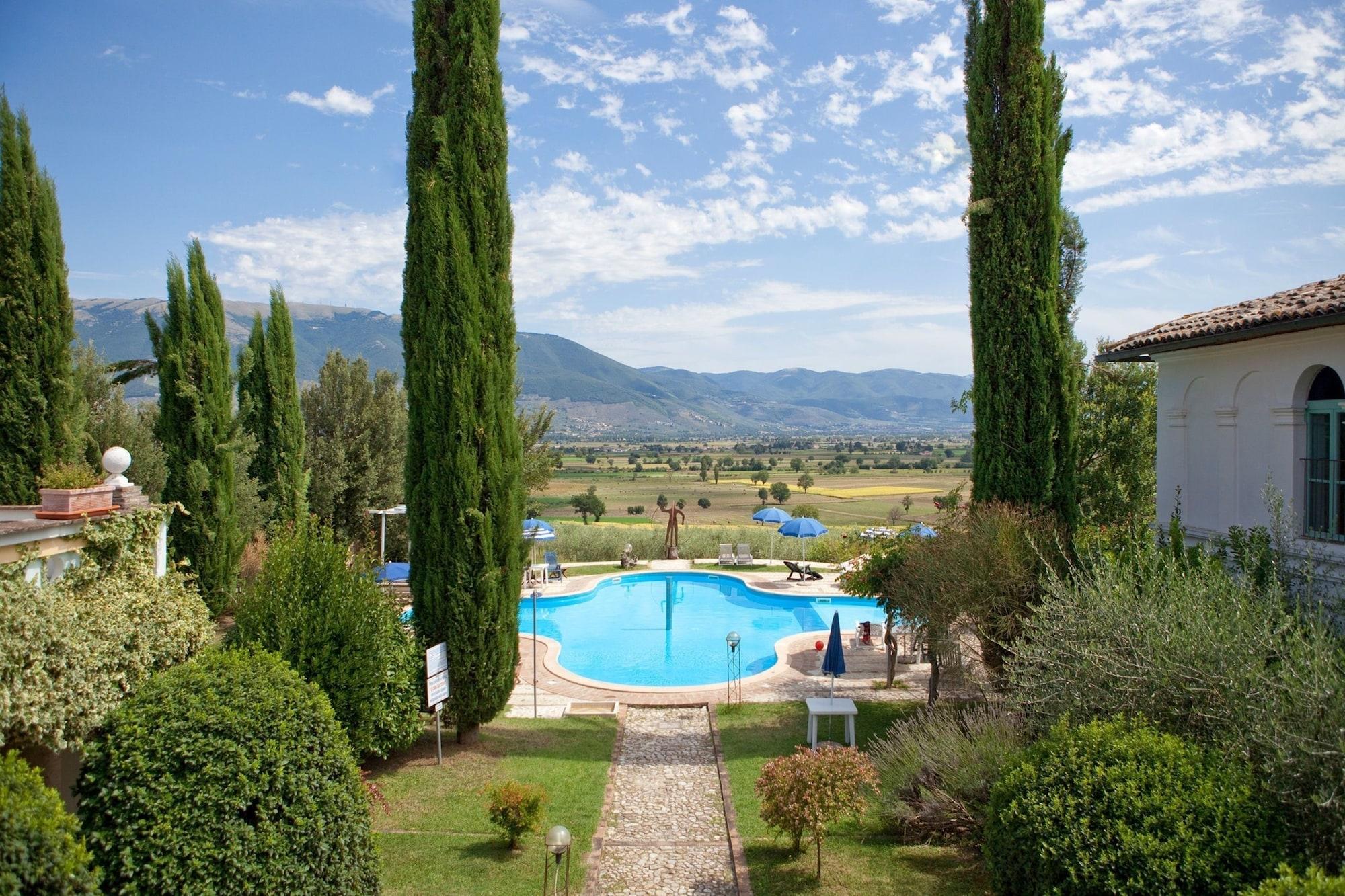 Varios Subretia Residenze di Campagna