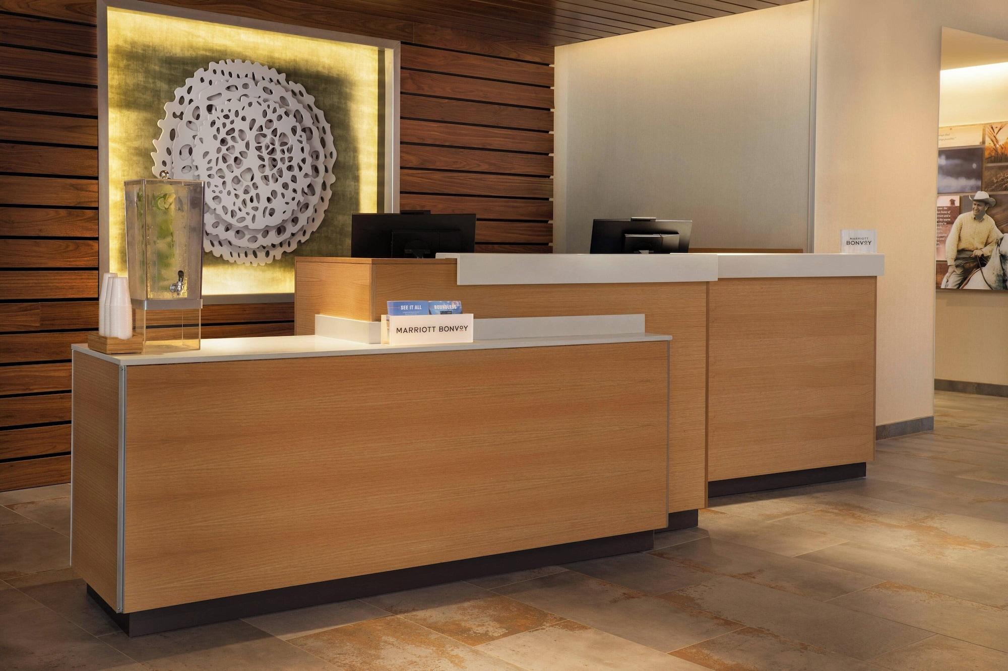 Vista Lobby Fairfield Inn & Suites by Marriott South Kingstown Newport Area