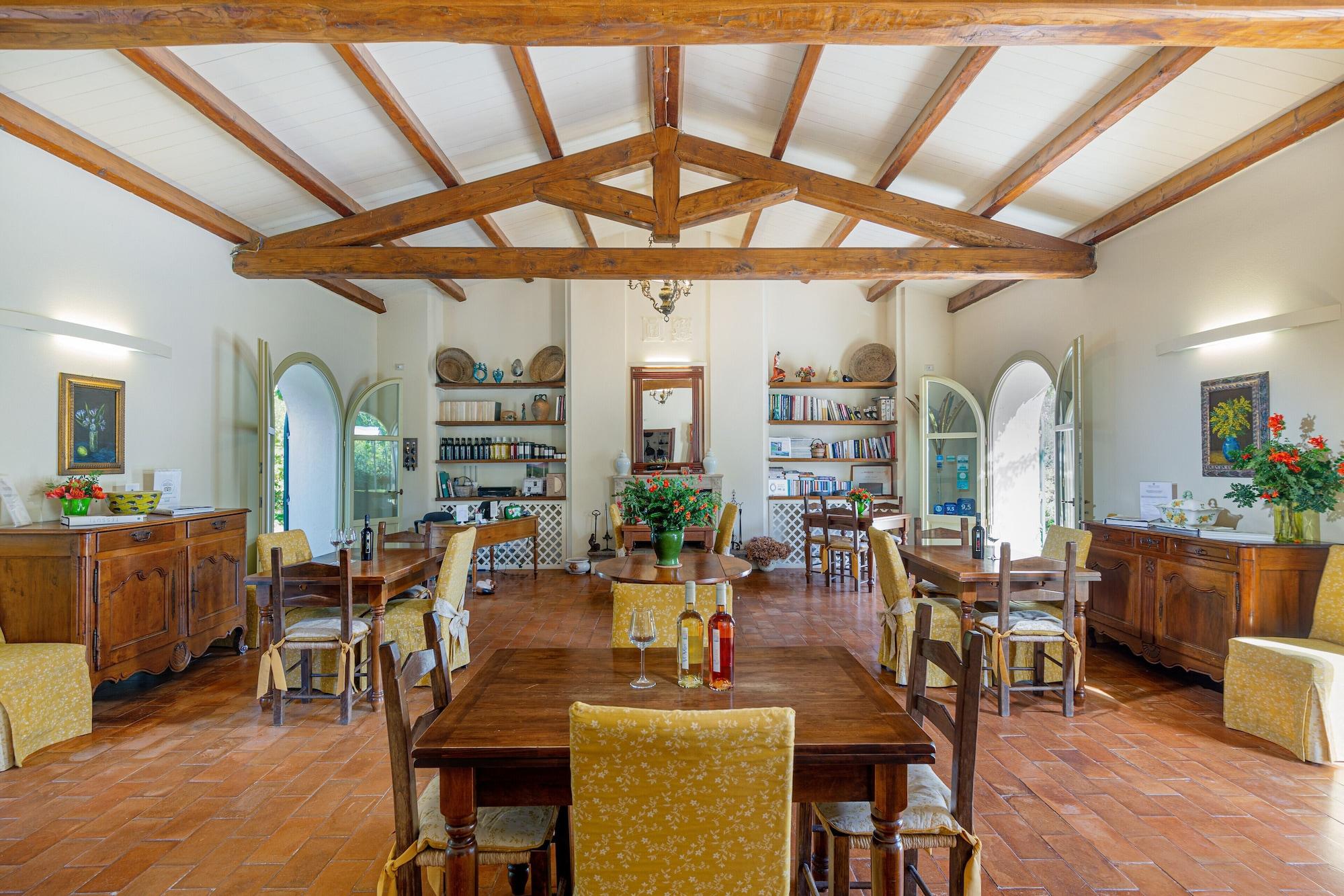 Vista Lobby Wine Resort Ledà d'Ittiri