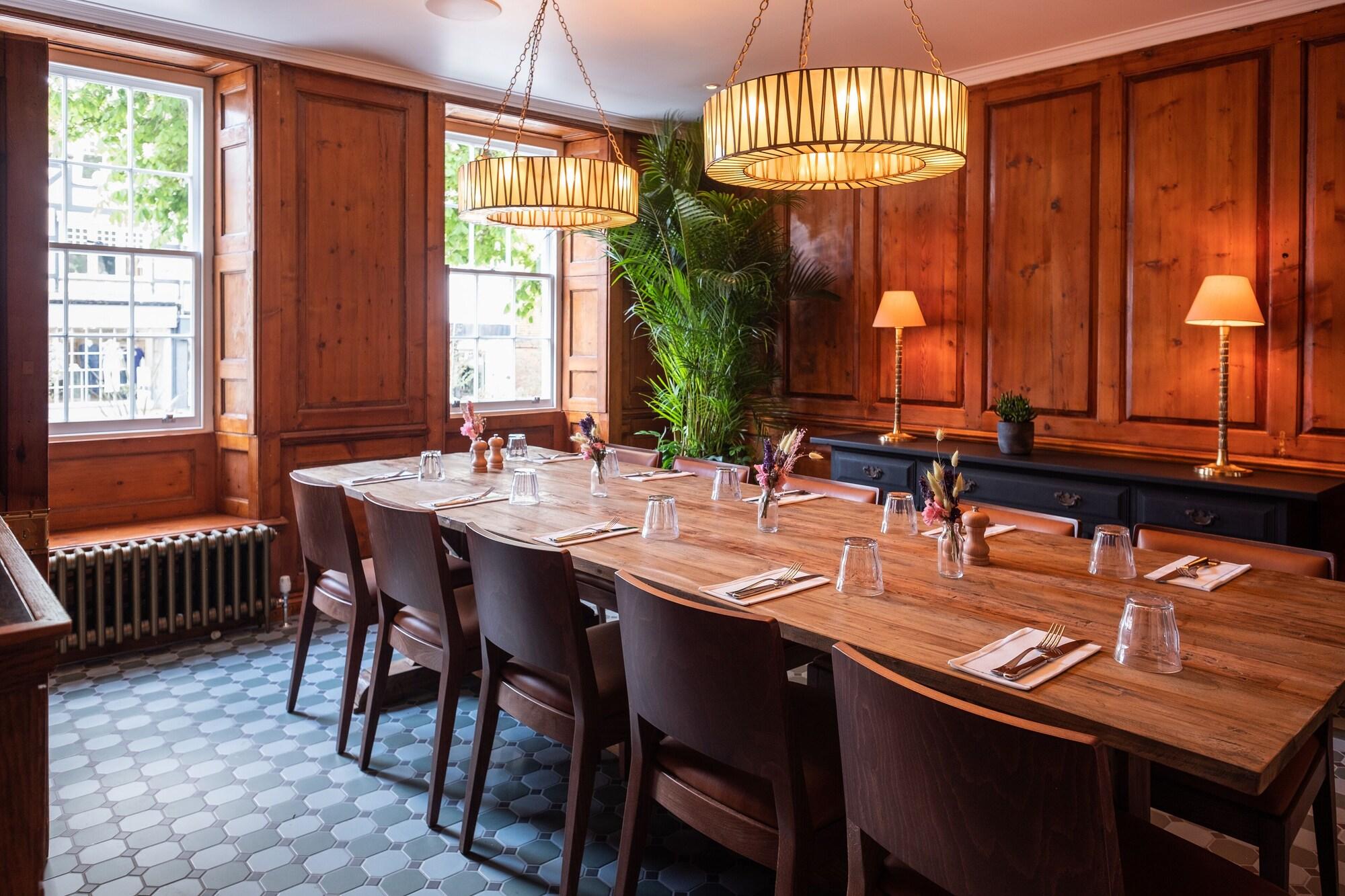Sala de Reuniones The Georgian, Haslemere, Surrey