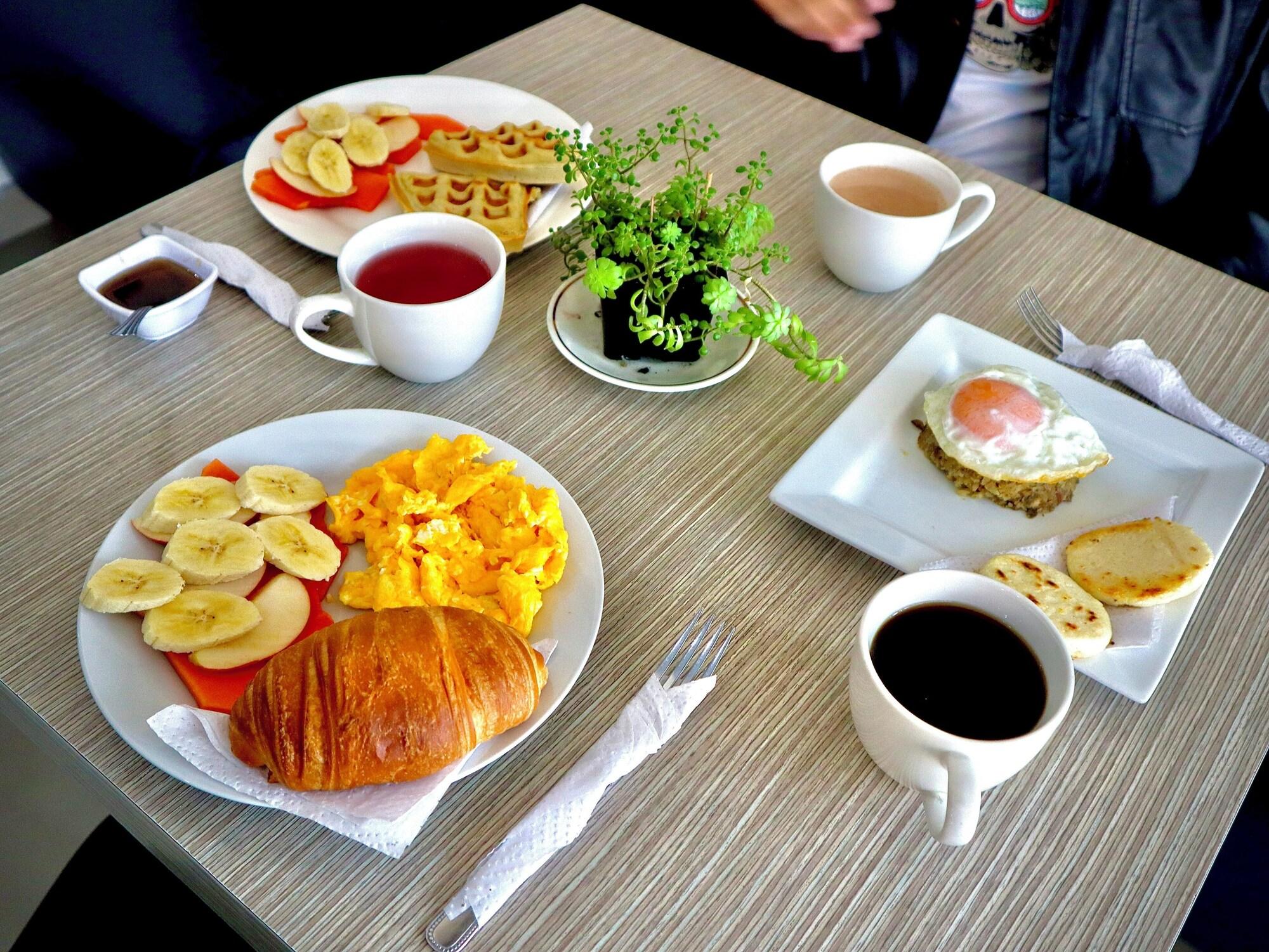 Restaurant Hotel Wess Bogota