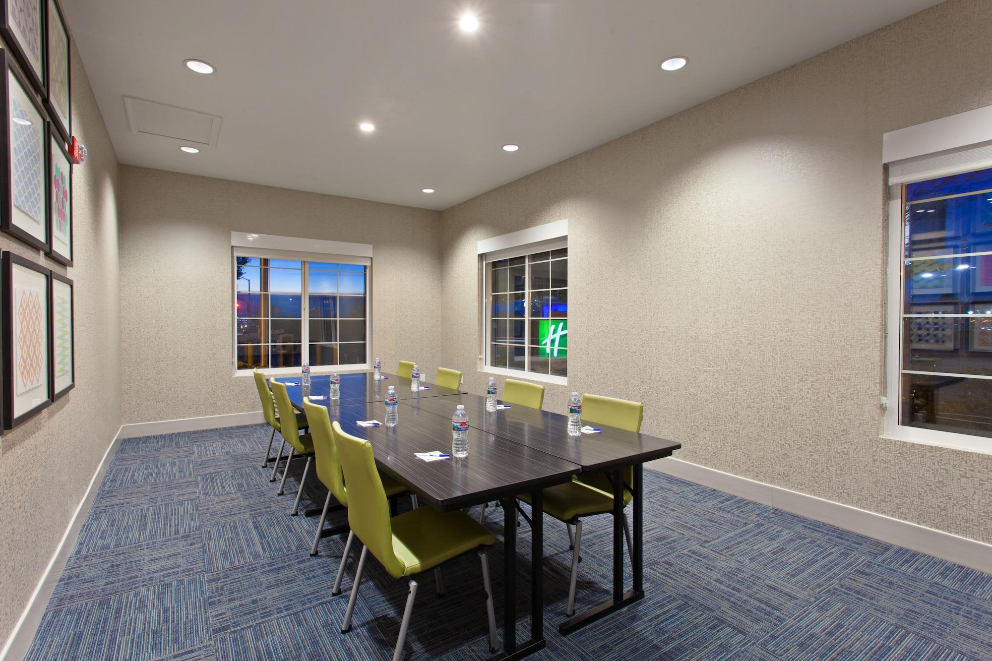 Sala de Reuniones Holiday Inn Express Hotel & Suites Oakland-Airport by IHG