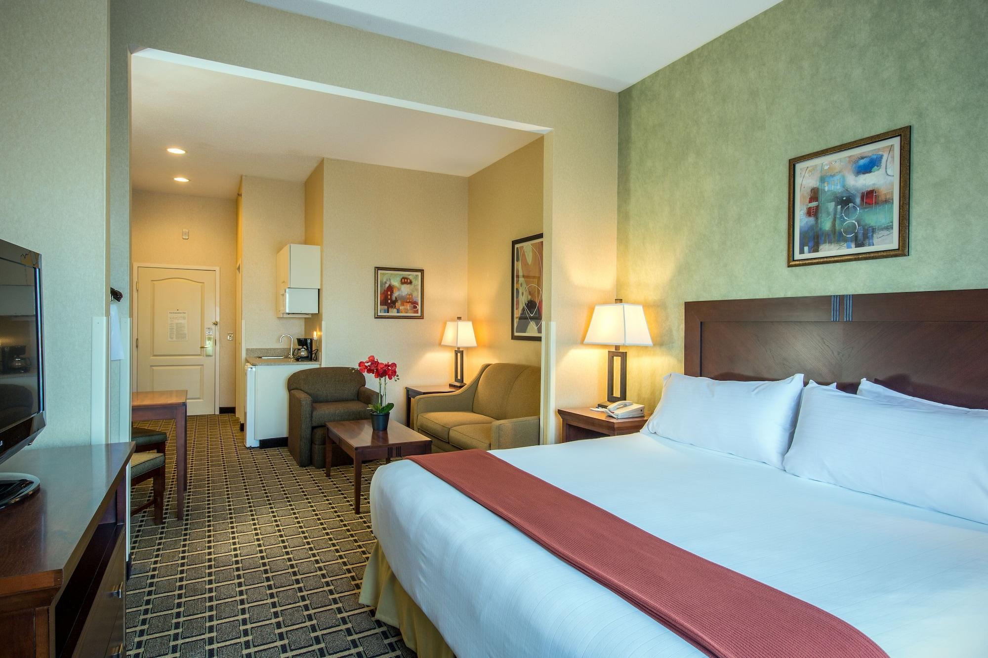 Habitación Holiday Inn Express & Suites Youngstown N (Warren/Niles) by IHG