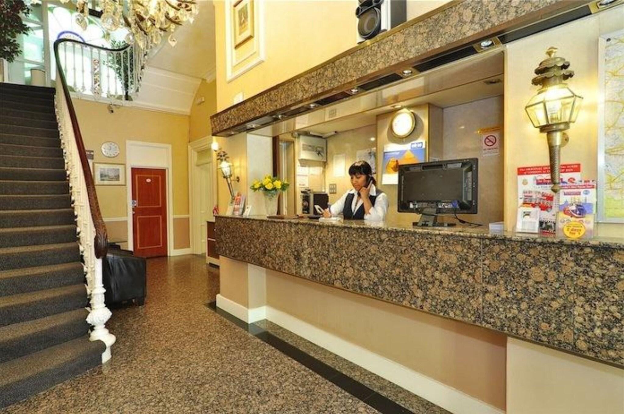 Vista Lobby Hotel Oliver