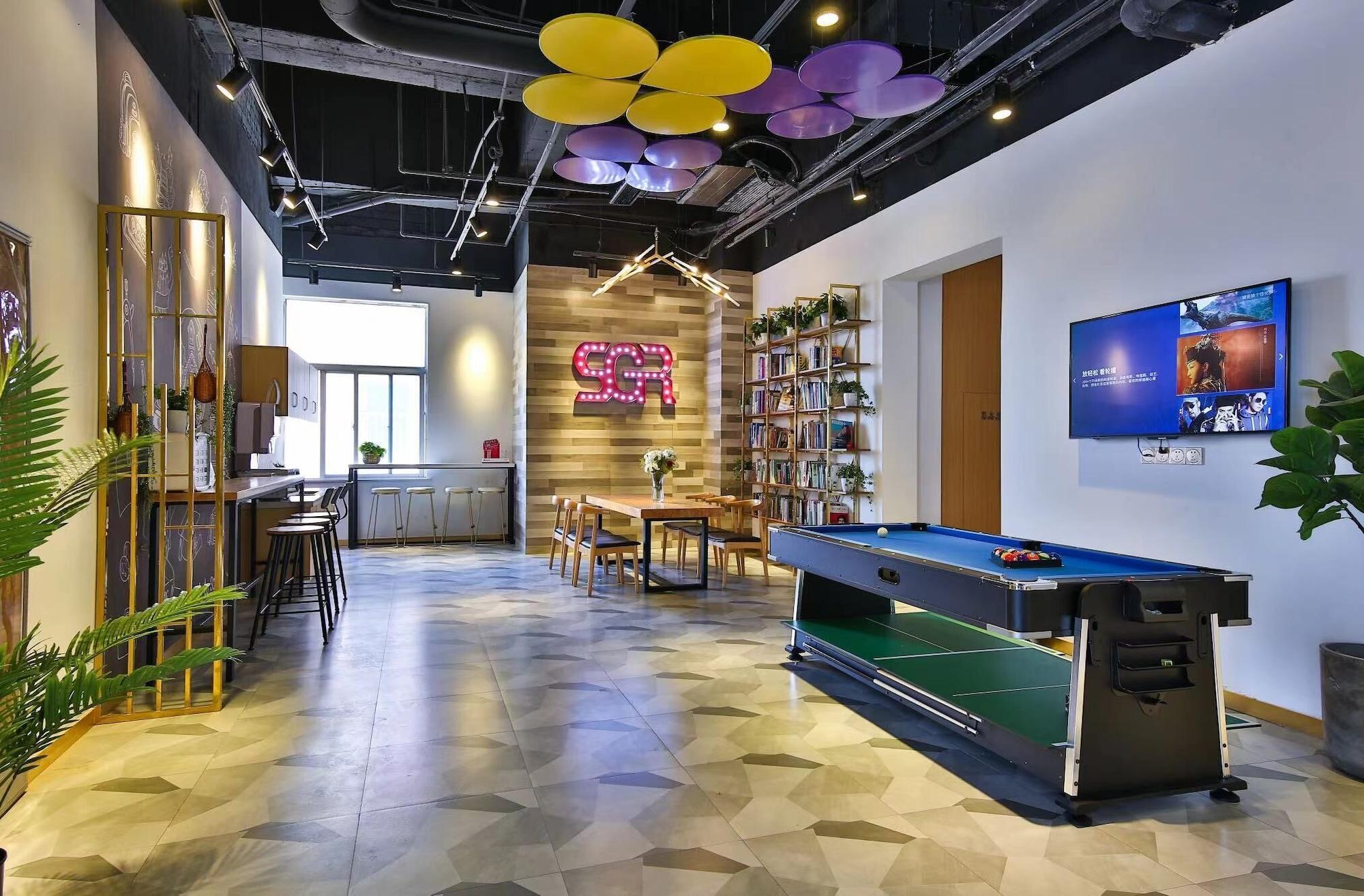 Vista Lobby Shanghai Pengpai Art Youth Hotel