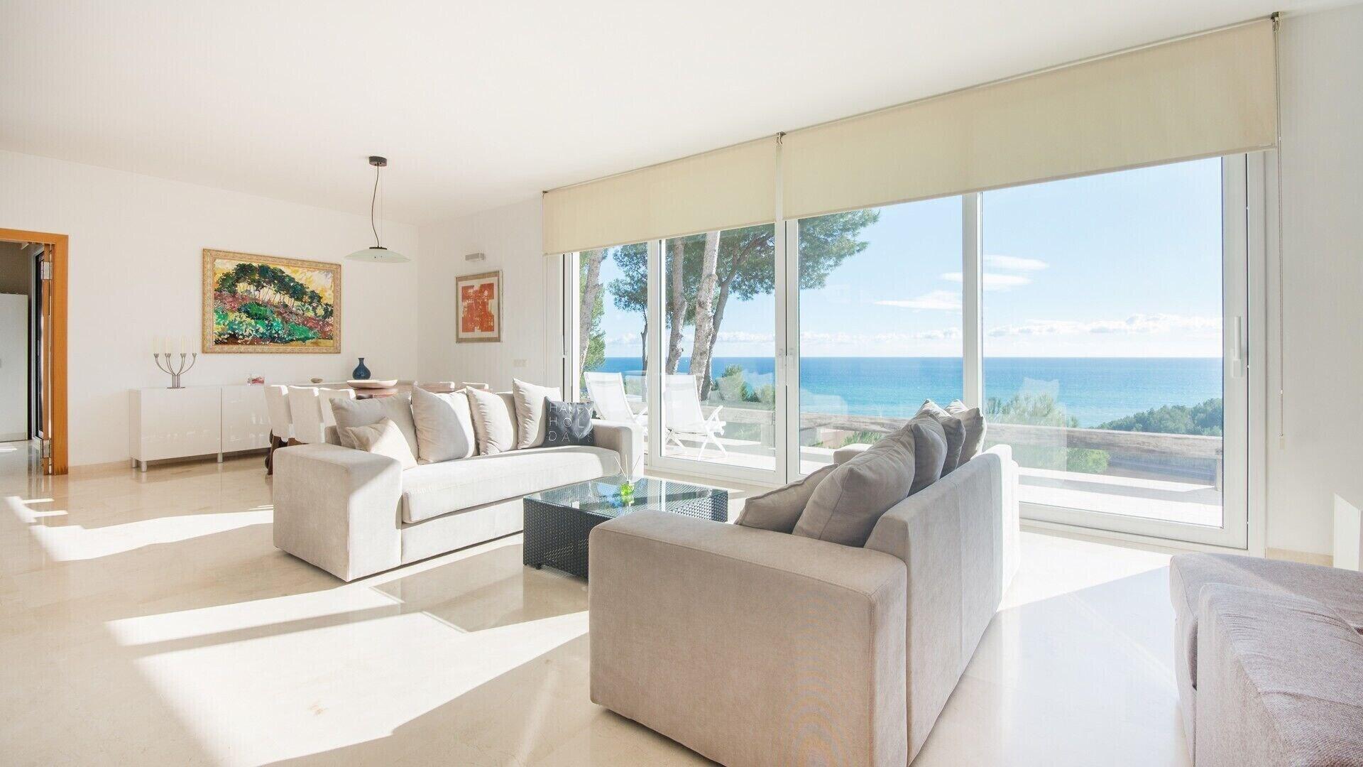 Varios Villa Limonium with sea views