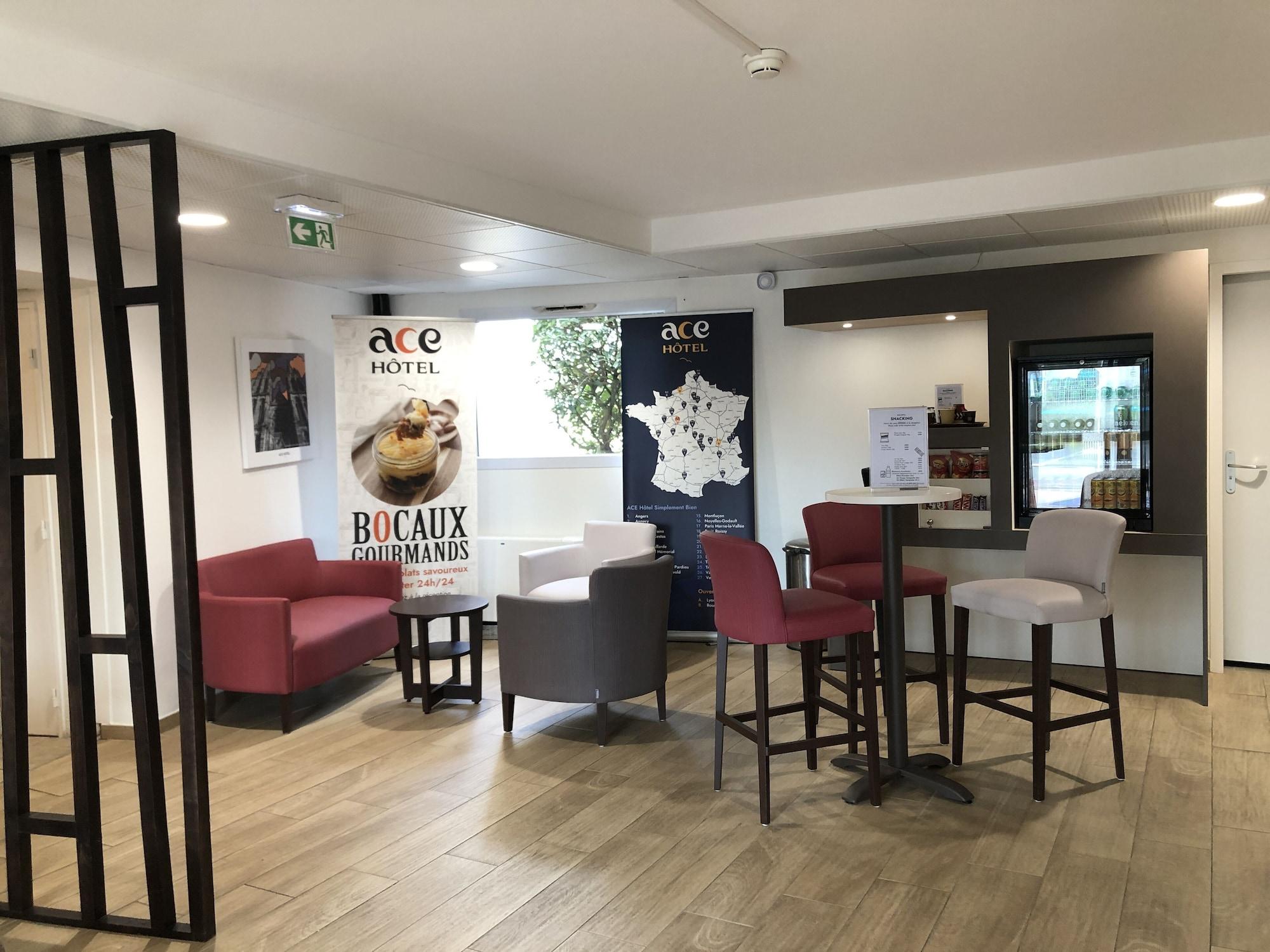 Vista Lobby Ace Hôtel Issoire