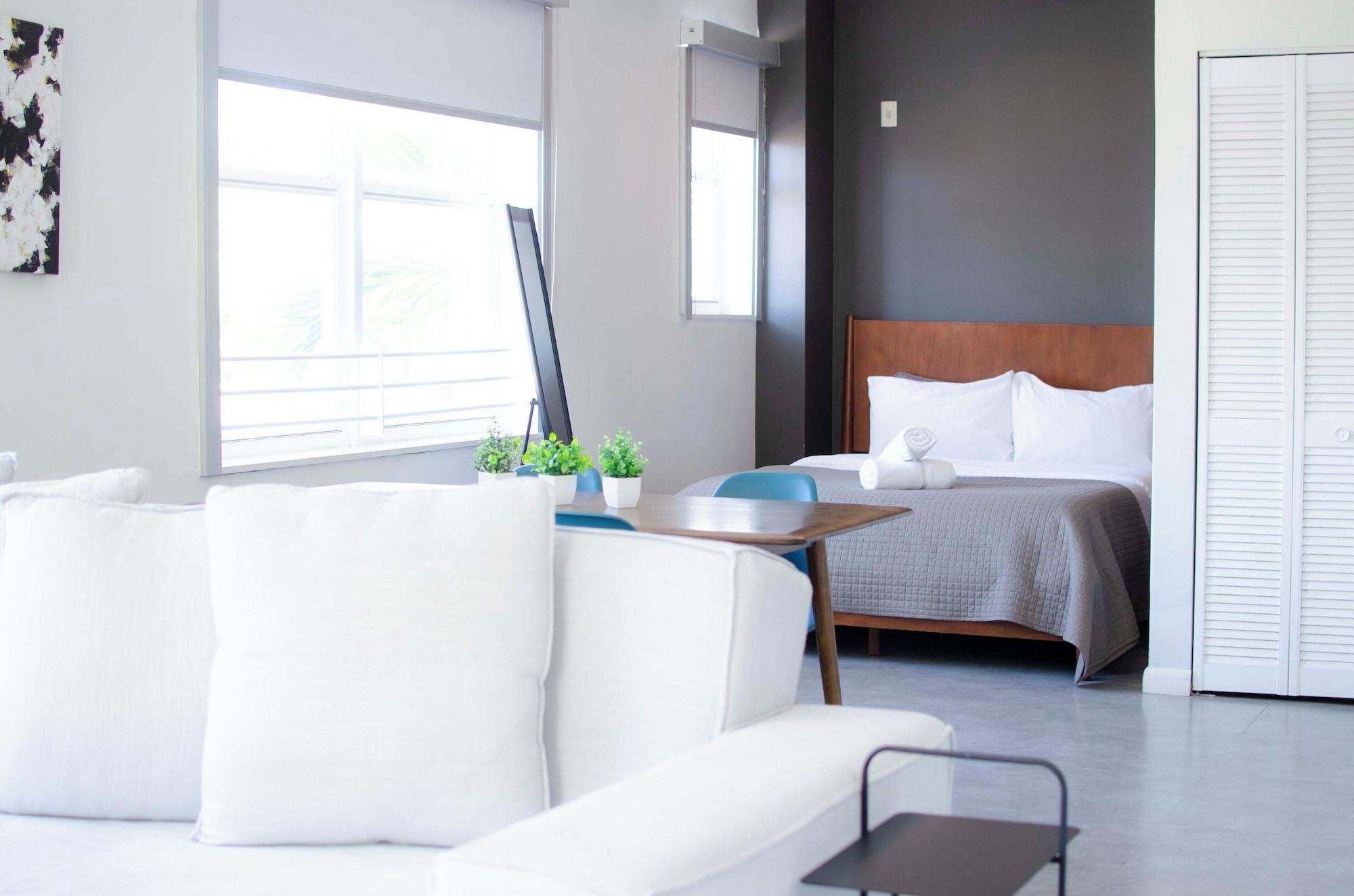 Varios Franklin Suites South Beach
