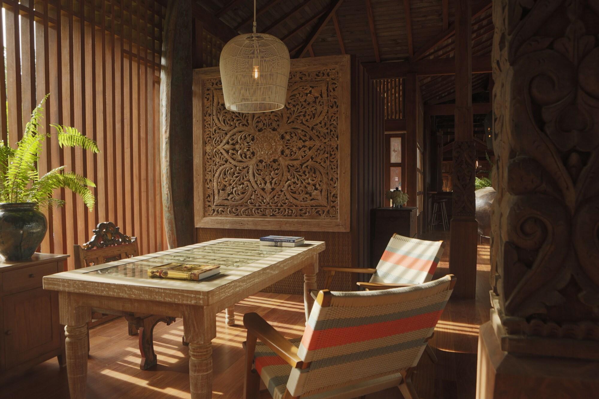 Vista Lobby La Coralina Island House