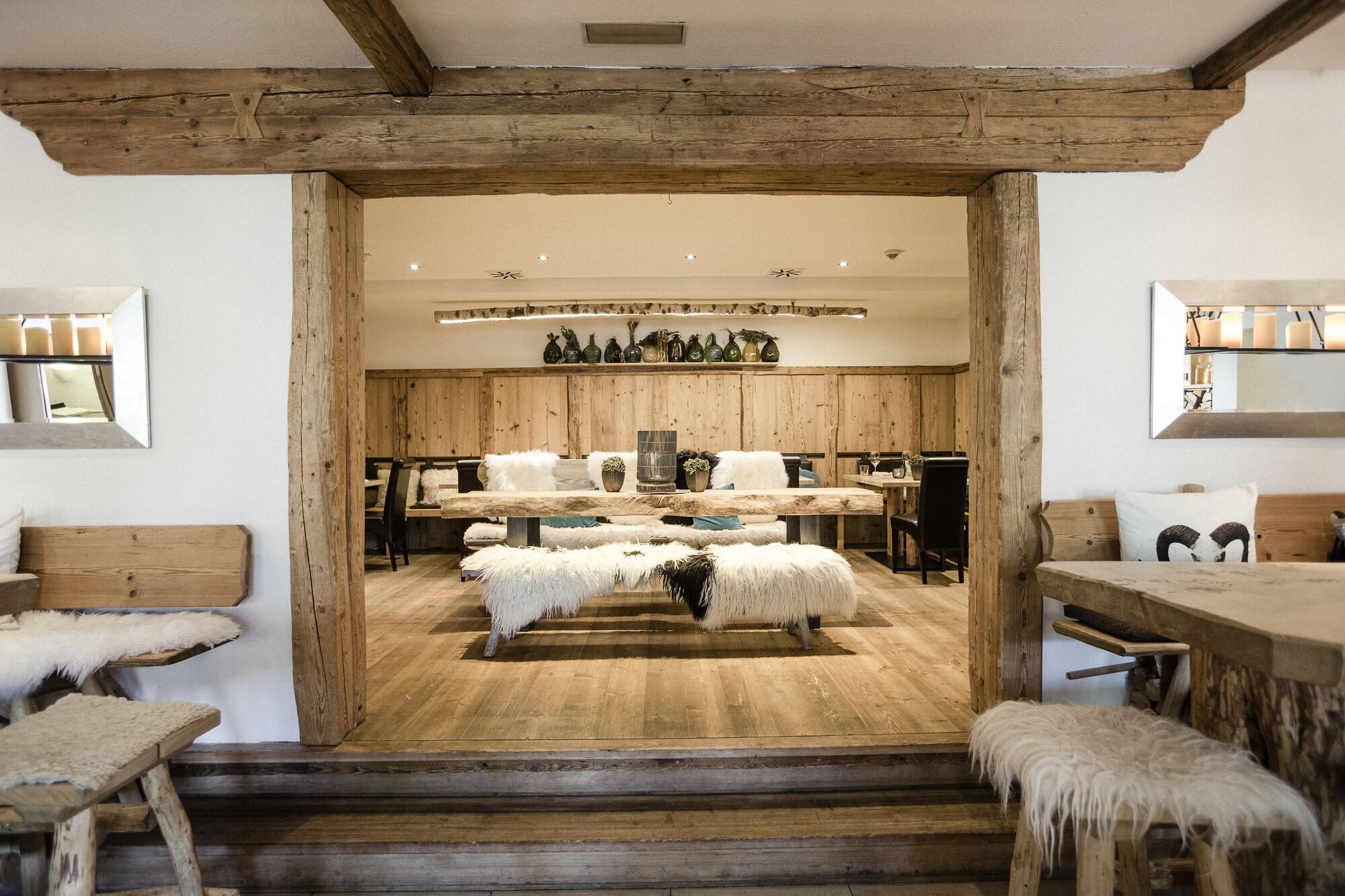 Vista Lobby Hubertus Mountain Refugio Allgäu