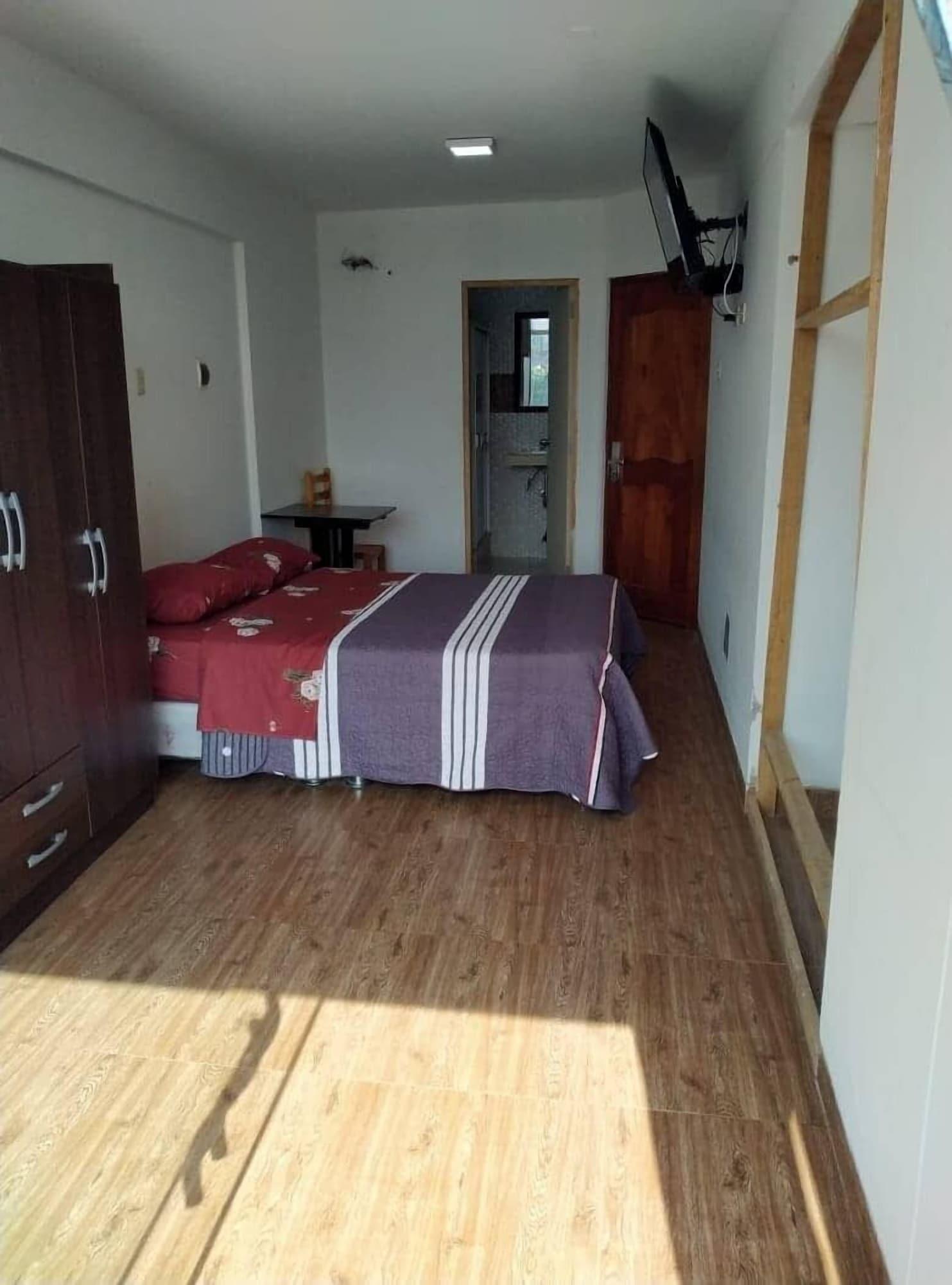 Varios Hotel Royal Olympic