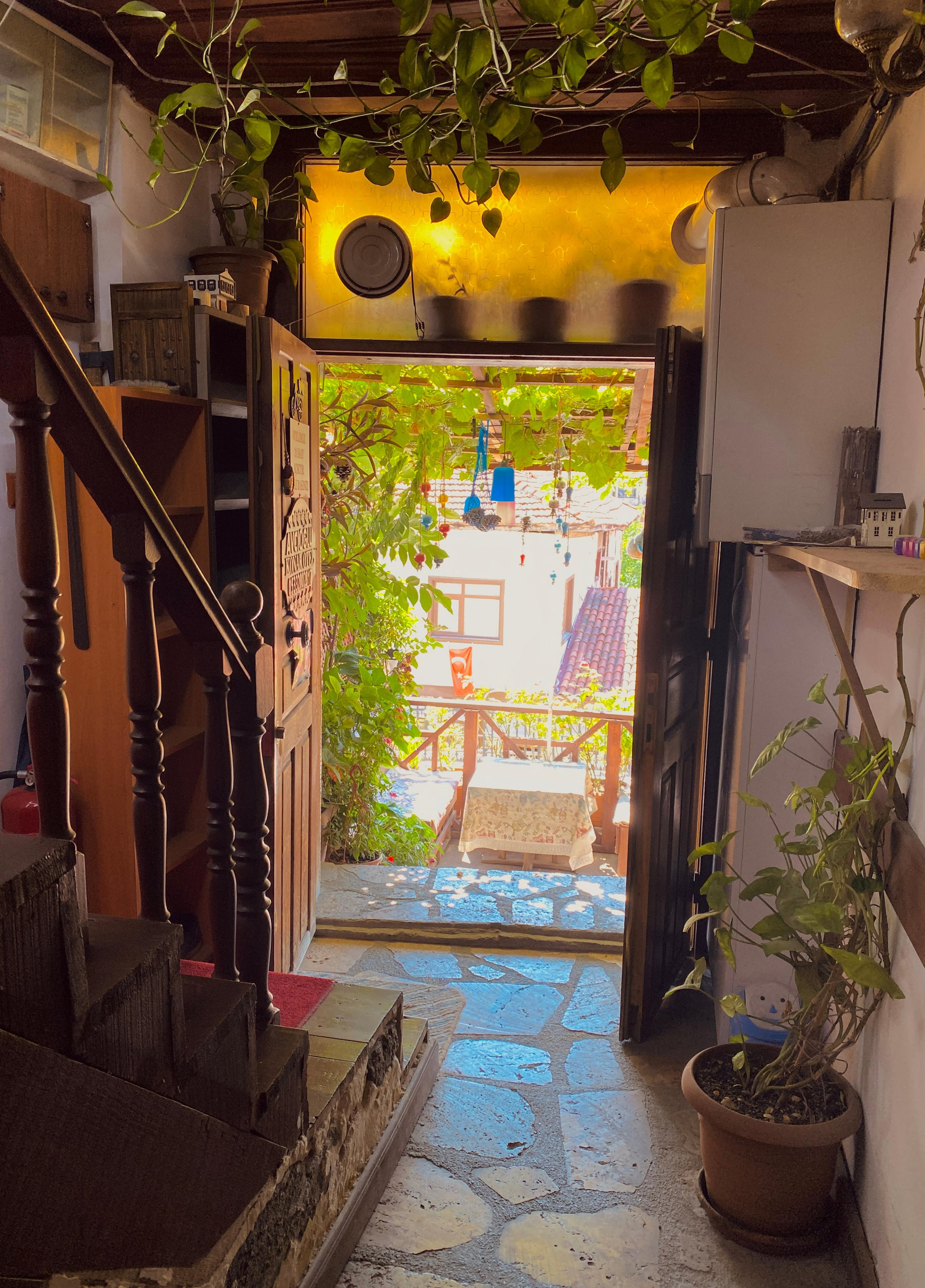 Vista Lobby Avcioglu Konak