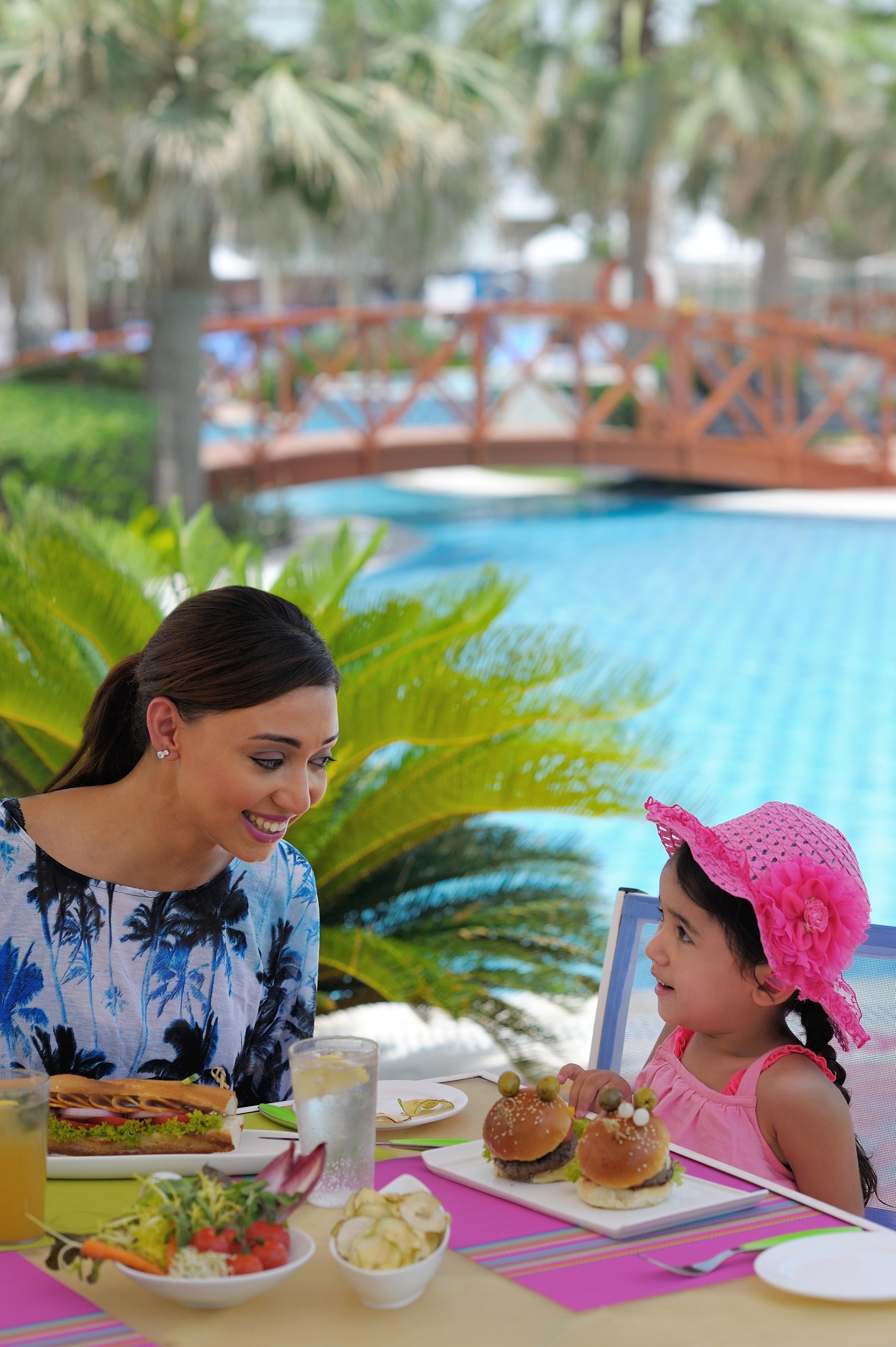 Bar/Salón Mövenpick Kuwait Al Bidaa