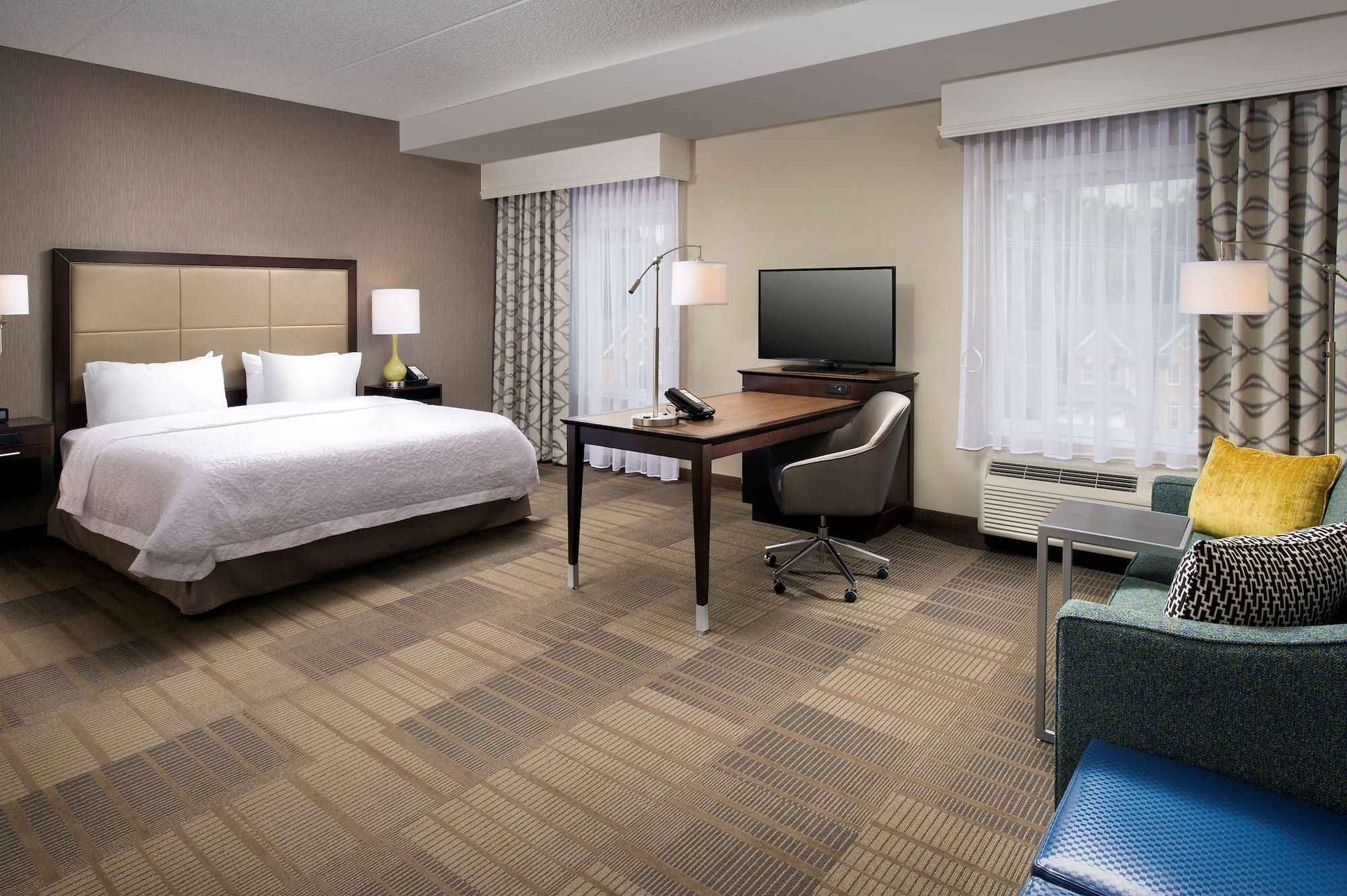 Habitación Hampton Inn & Suites Falls Church