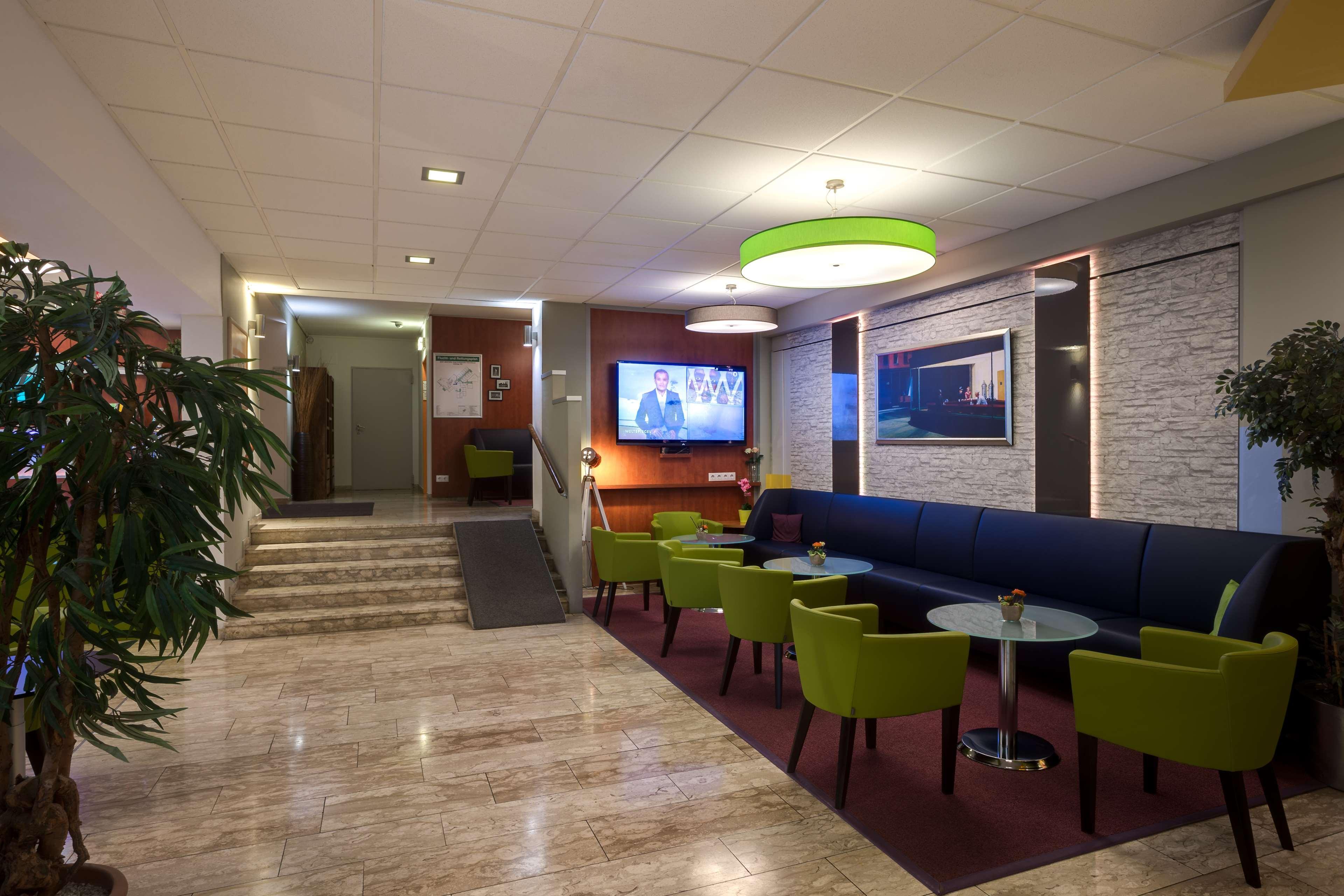 Vista Lobby Best Western Hotel Ambassador