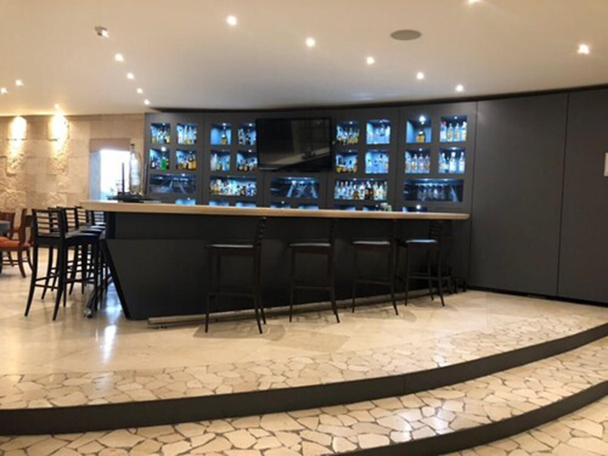 Bar/Salón We Hotel Aeropuerto