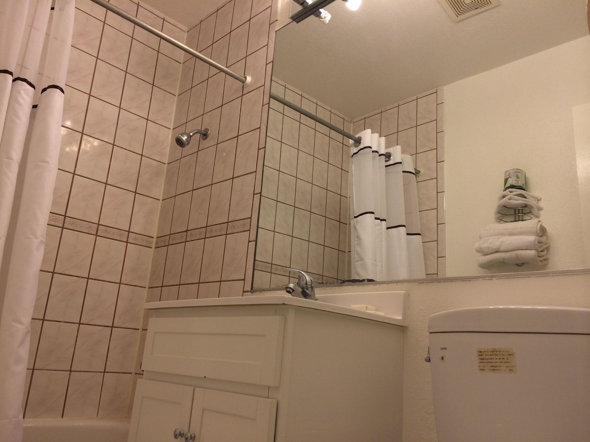 Equipamiento de Habitación Los Angeles Adventurer All Suite Hotel at LAX