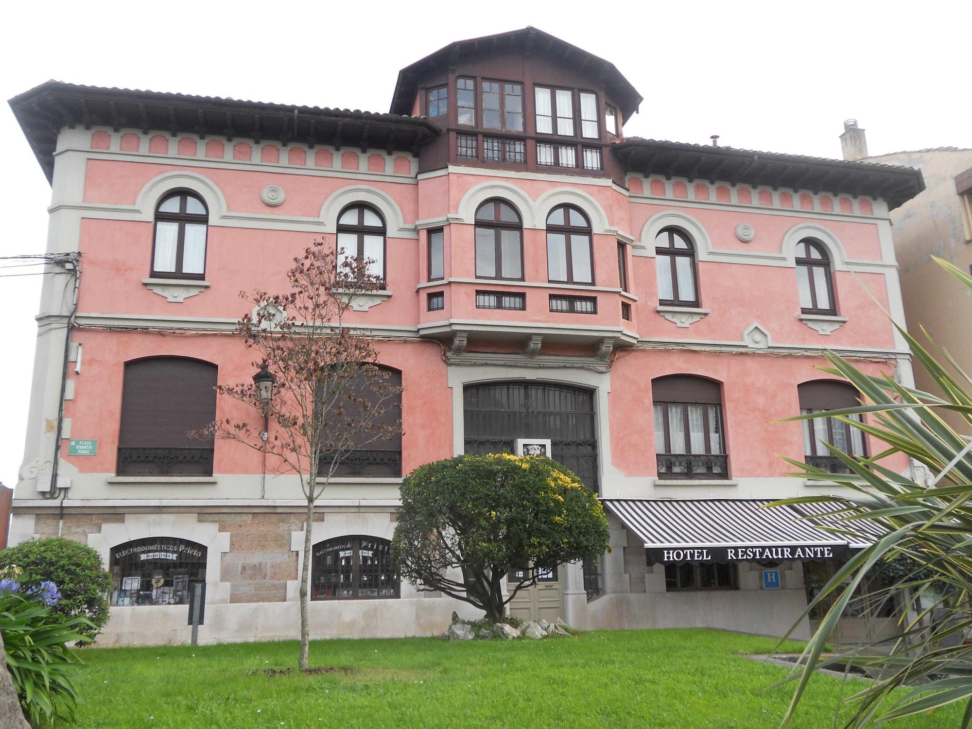 Varios Casona del Sella