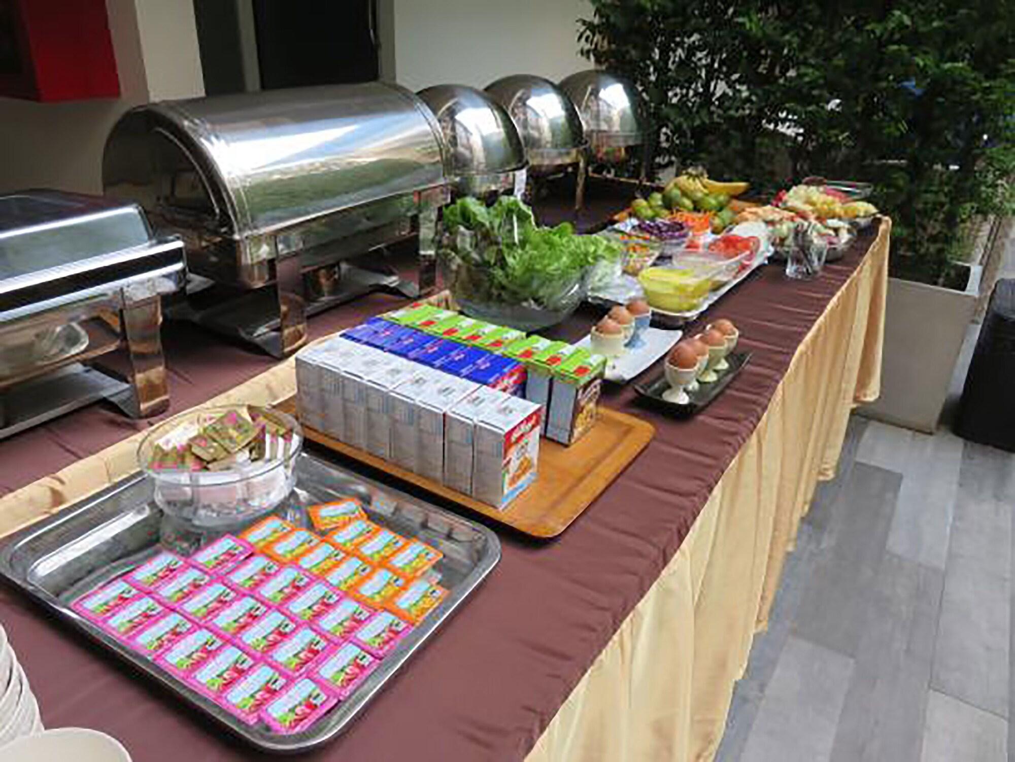 Restaurant Moon Dragon Hotel