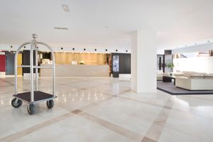Alojamiento - Hotel Granada Palace