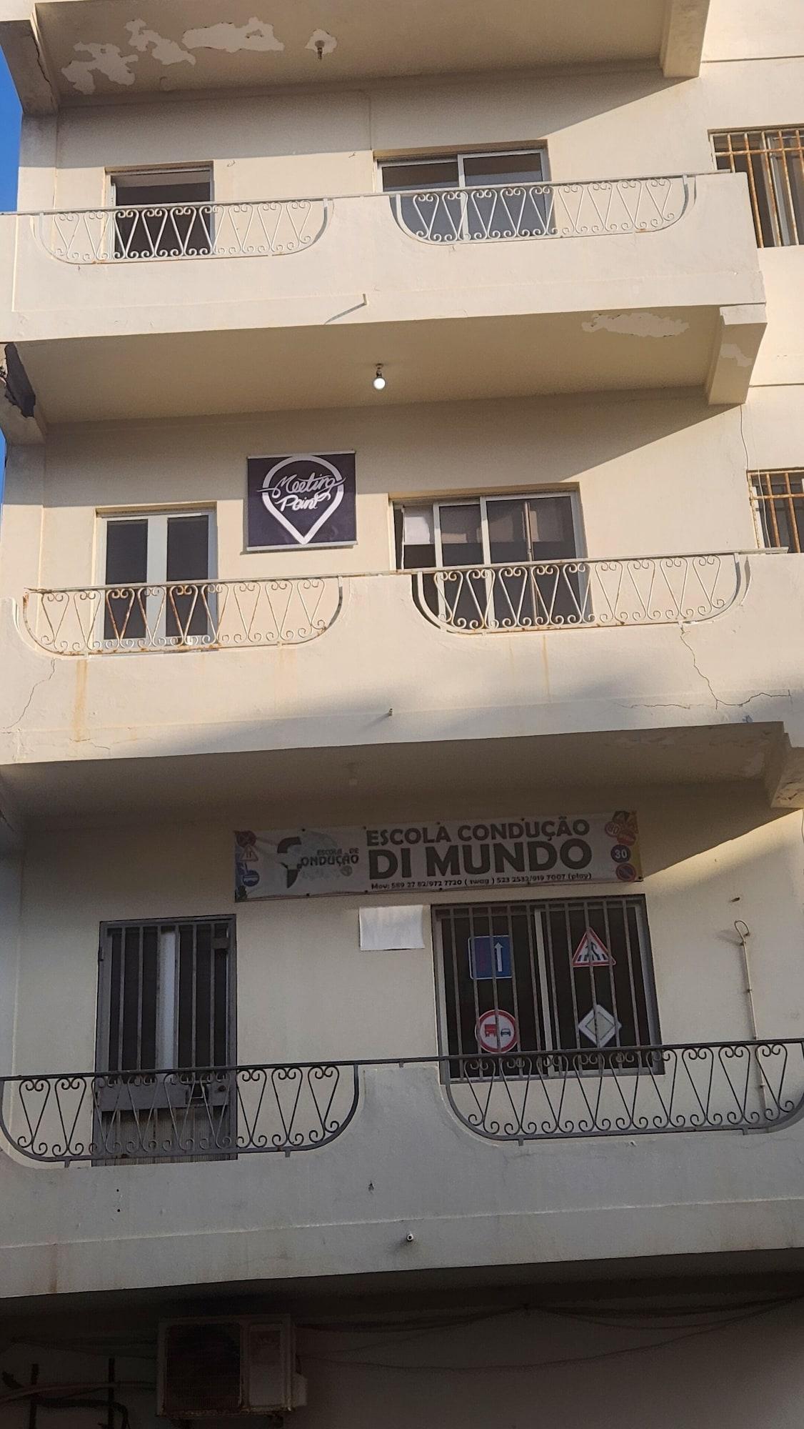 Vista Exterior Meeting Point-Praia Diplomatic Center