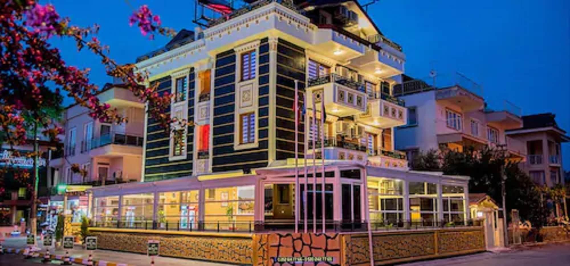 Varios Kayi Hotel