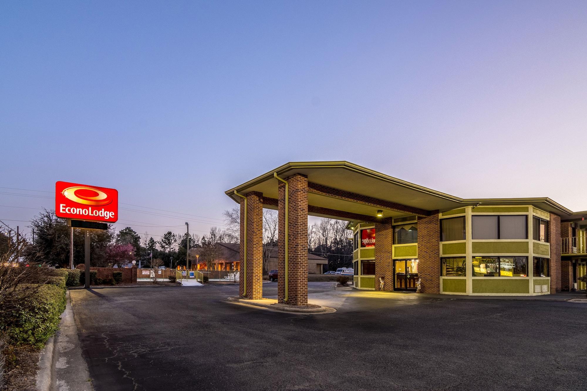 Varios Econo Lodge Whiteville