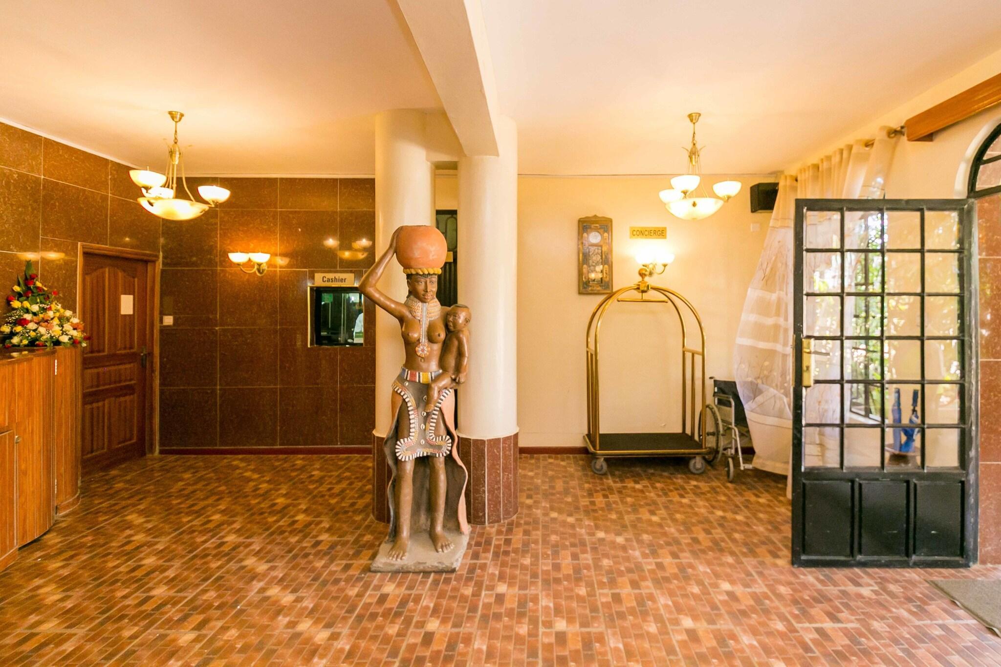 Vista Lobby Fahari Gardens Hotel
