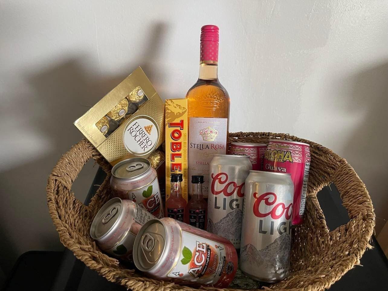 Habitación 2417 at Lihue Oceanfront Resort