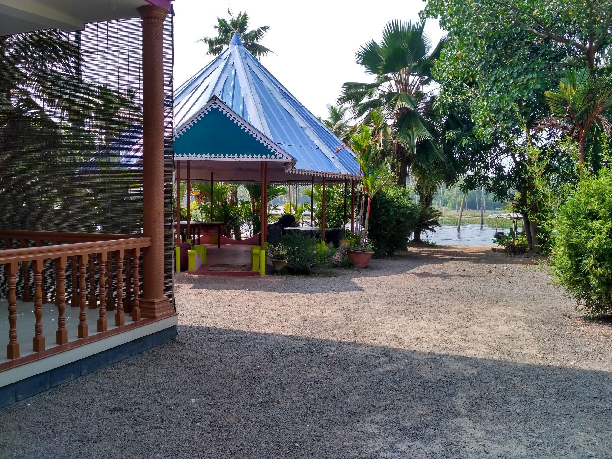 Vista Exterior Club Mahindra Poovar