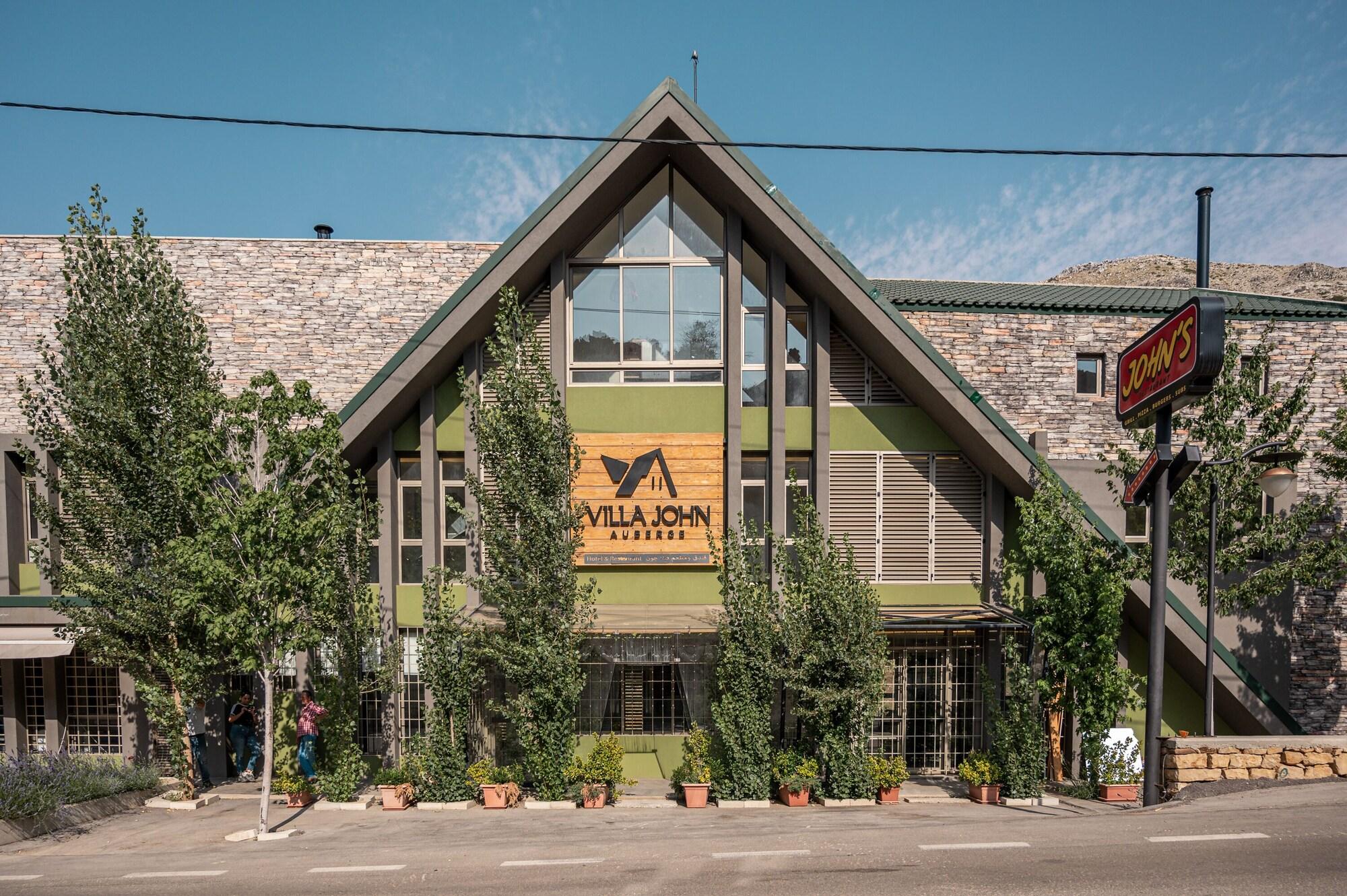 Varios Scape by Villa John