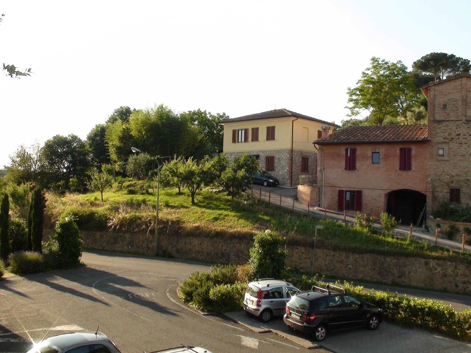 Vista Exterior Al Palazzo dei Priori Hotel