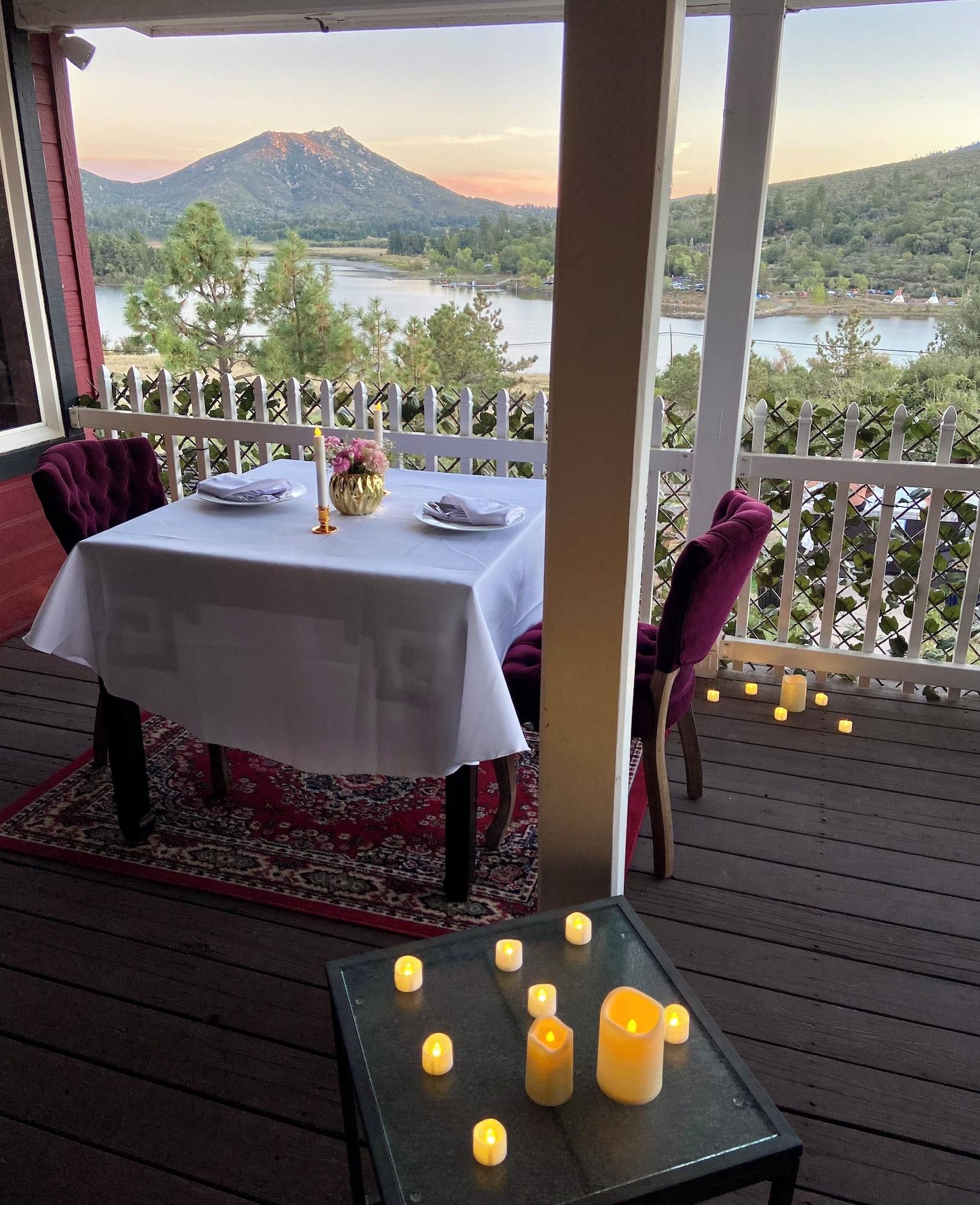 Restaurant Quiet Mind Mountain Lodge, Retreat and Spa