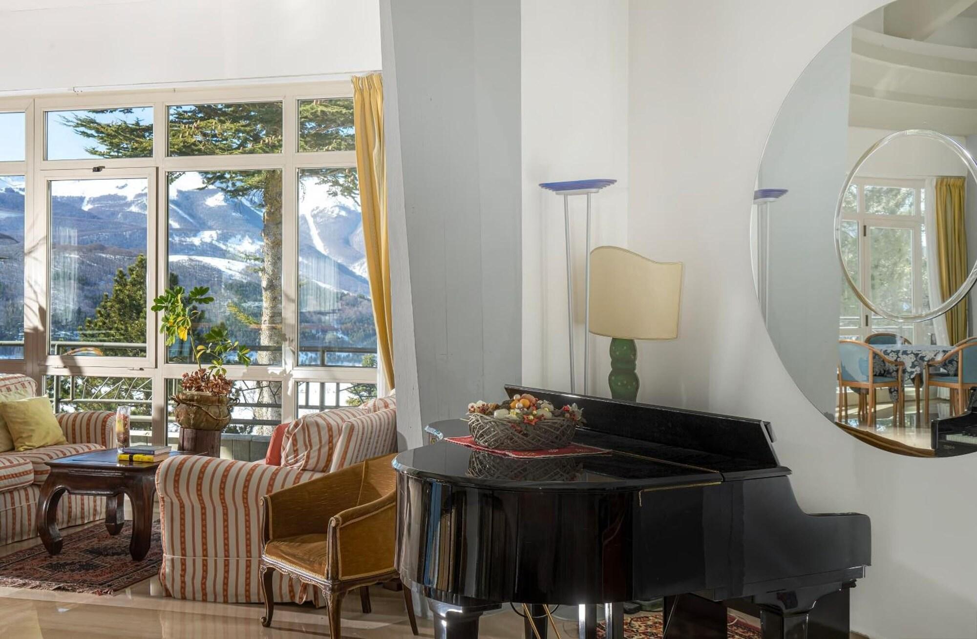 Vista Lobby Cipriani Park Hotel