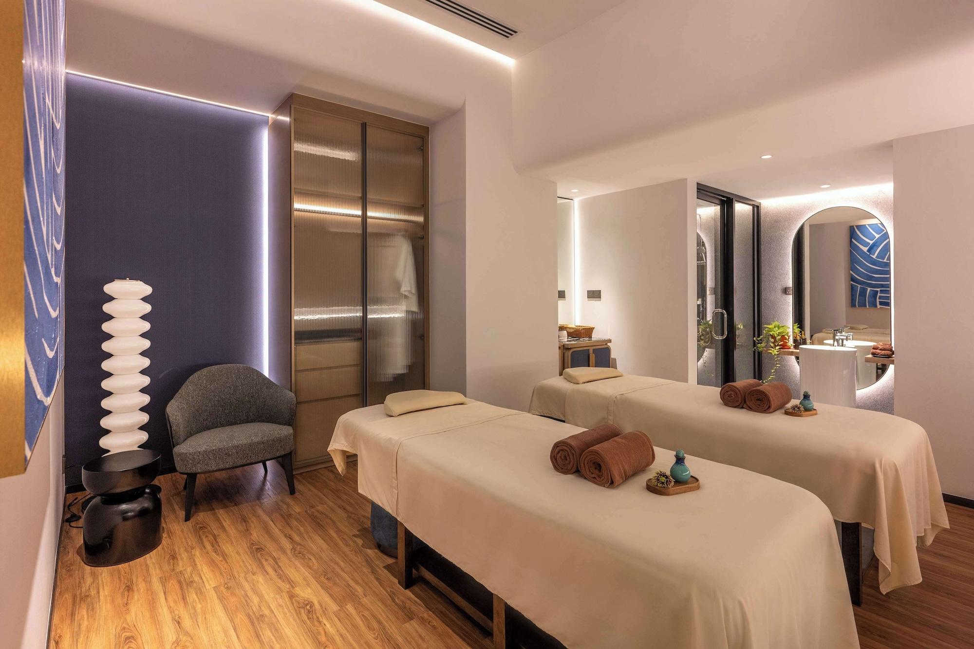 Spa One World Hotel