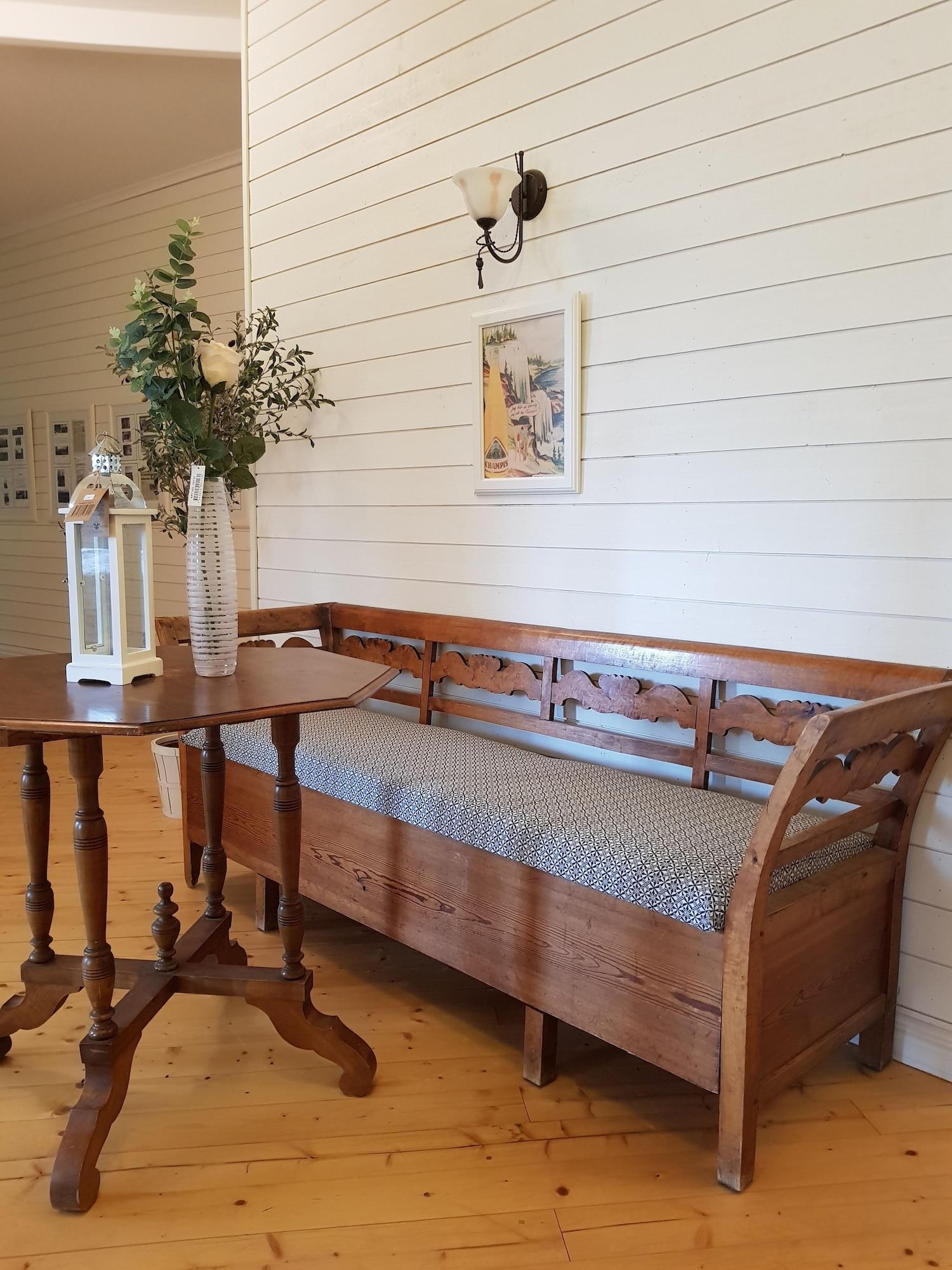 Varios Bashults Gård