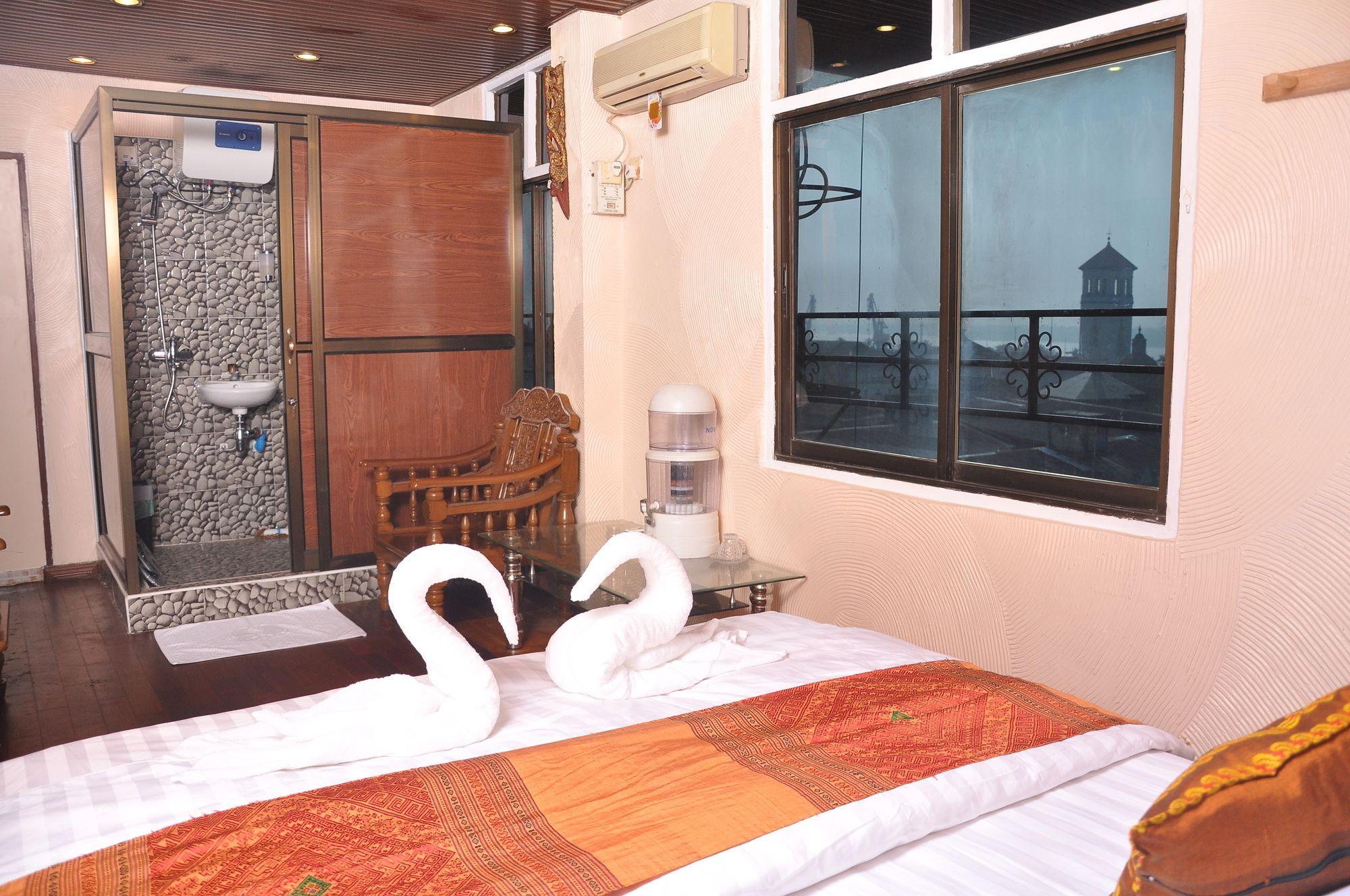 Habitación Asian Bliss Myanmar Hostel