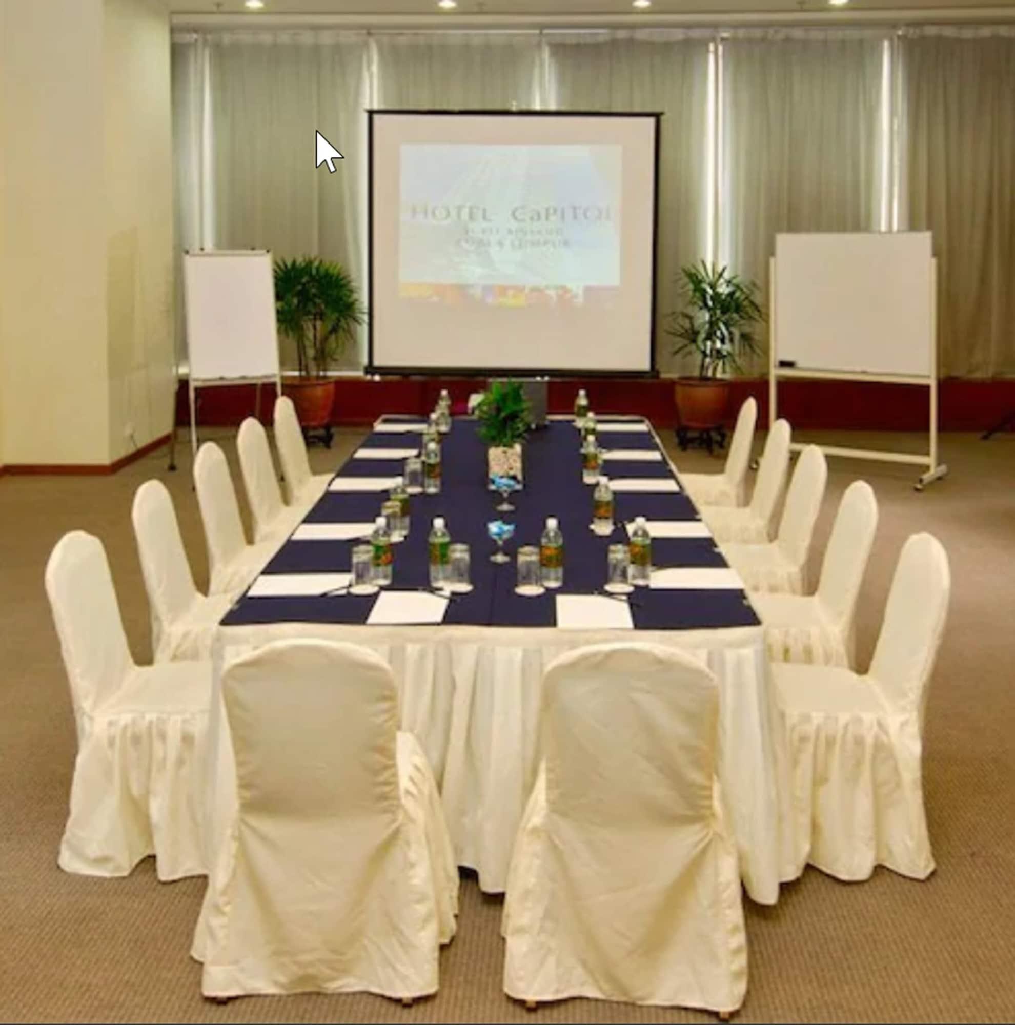 Sala de Reuniones Hotel Capitol Kuala Lumpur
