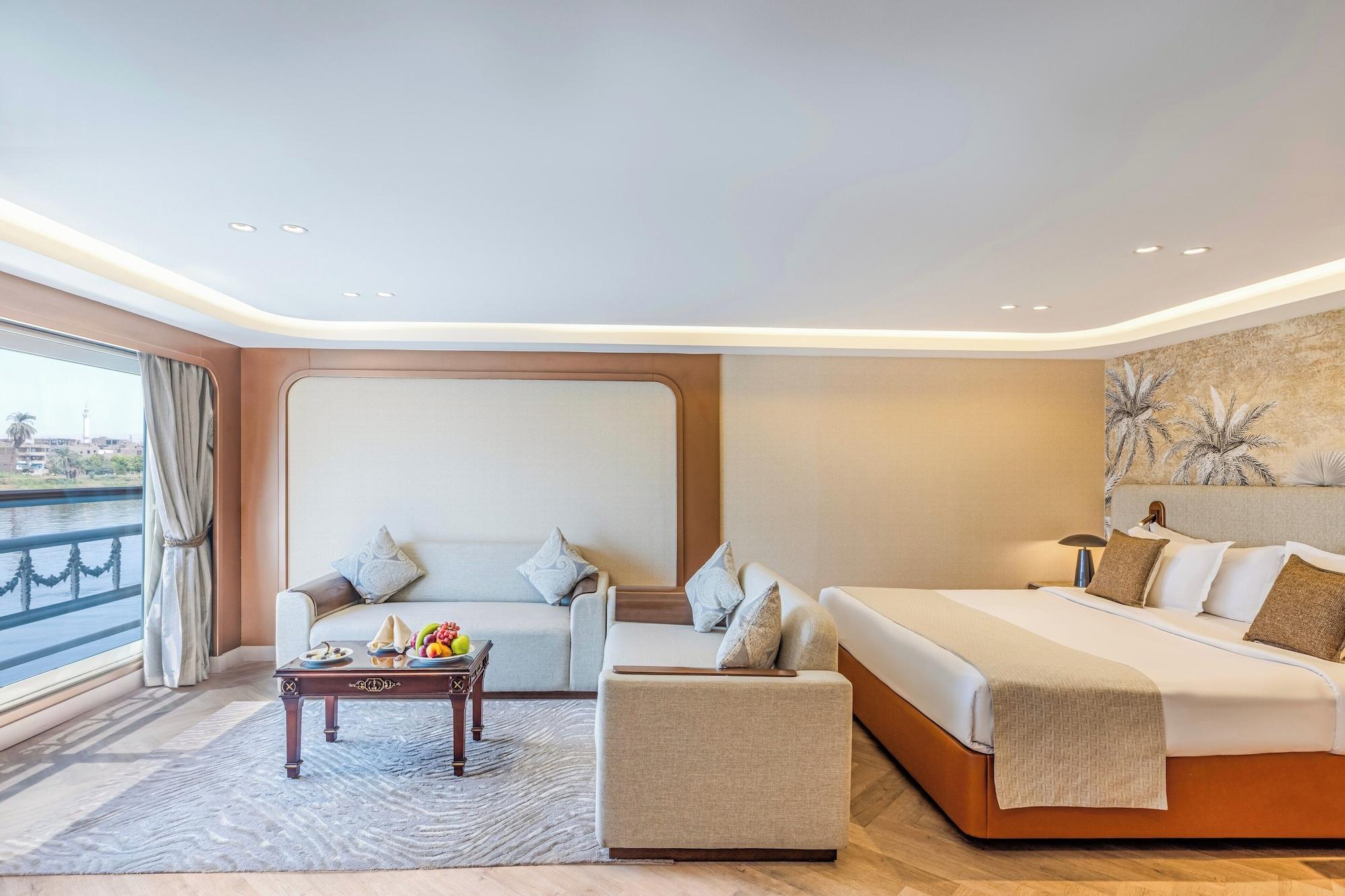 Habitación Sonesta St George Nile Cruise  Ship - 3 & 7 Nights - From  Aswan  Every Friday
