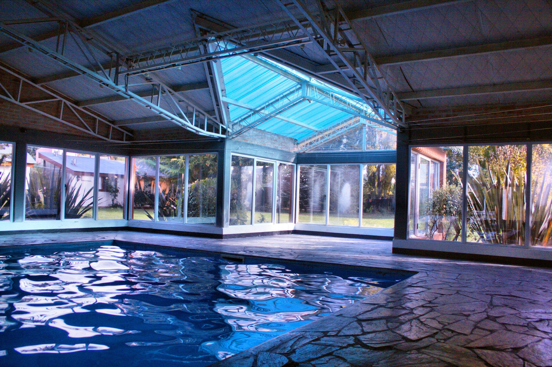 Vista Piscina La Loma Self Apart & Suites